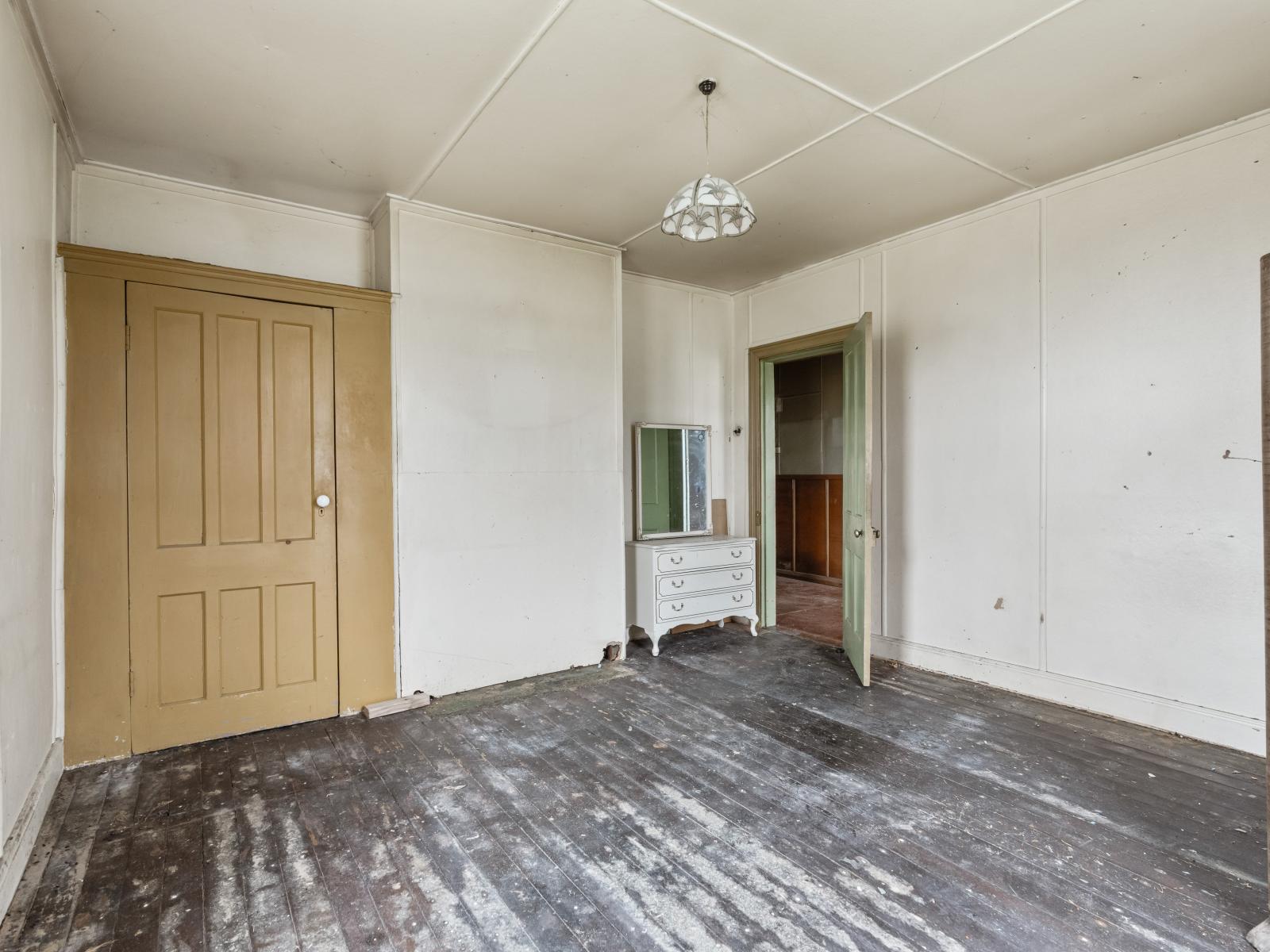 20 Clywd Street, Middlemarch