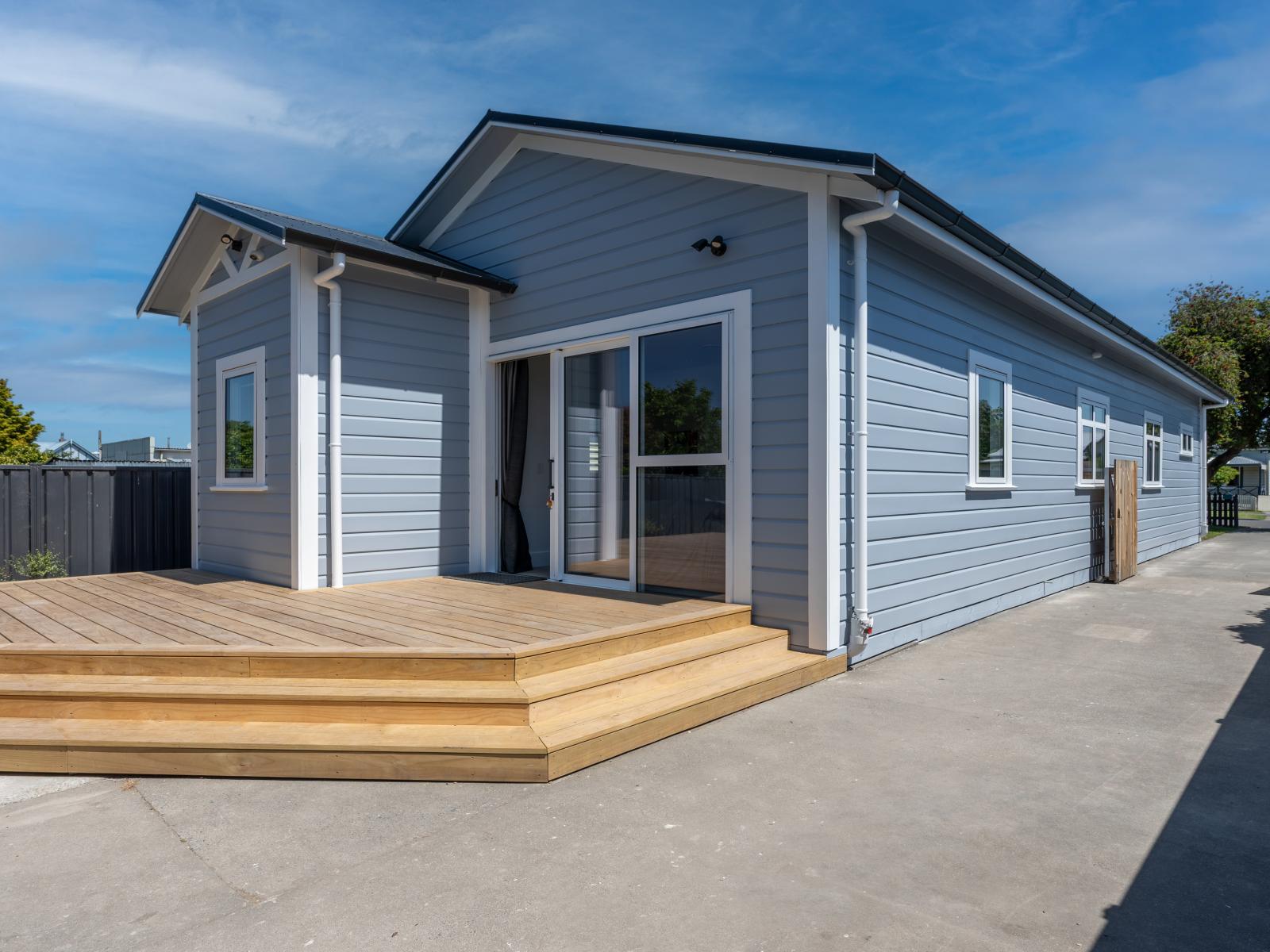 910 Outram Road, Akina