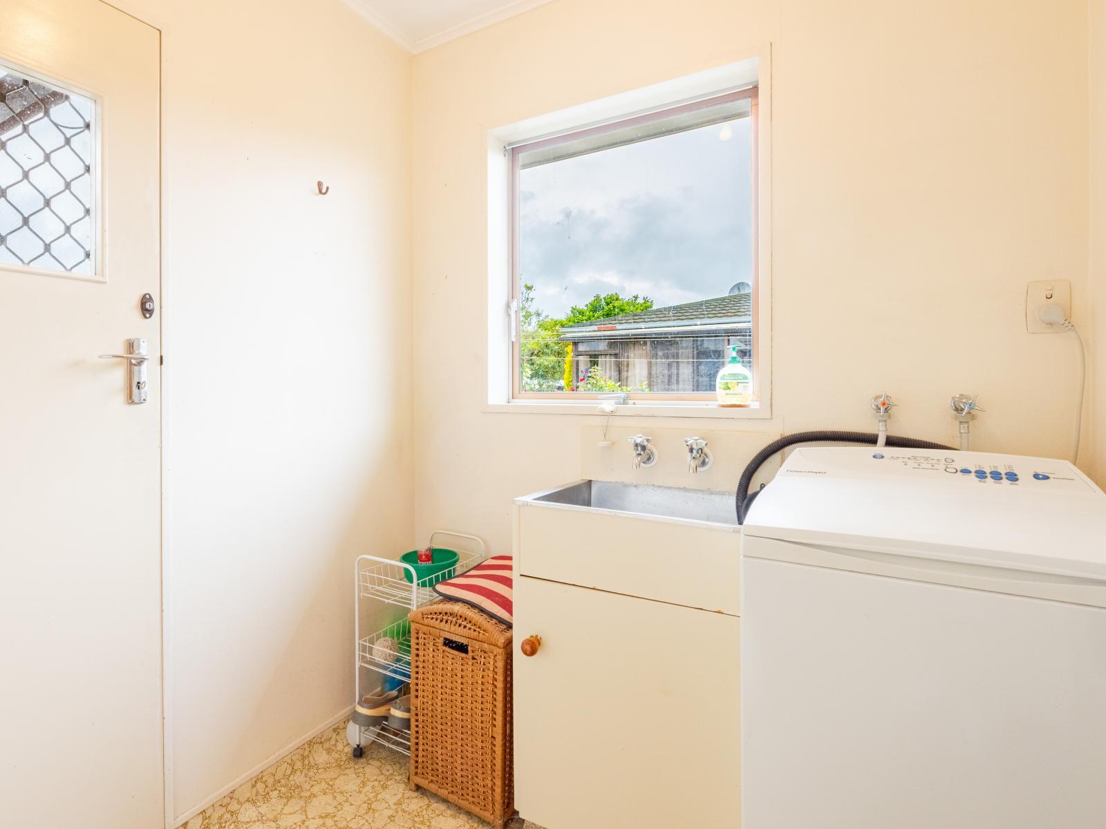 2/505 Whitehead Road, Mahora