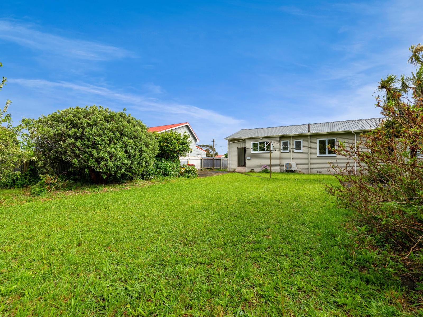 24 Riemenschneider Street, Manaia