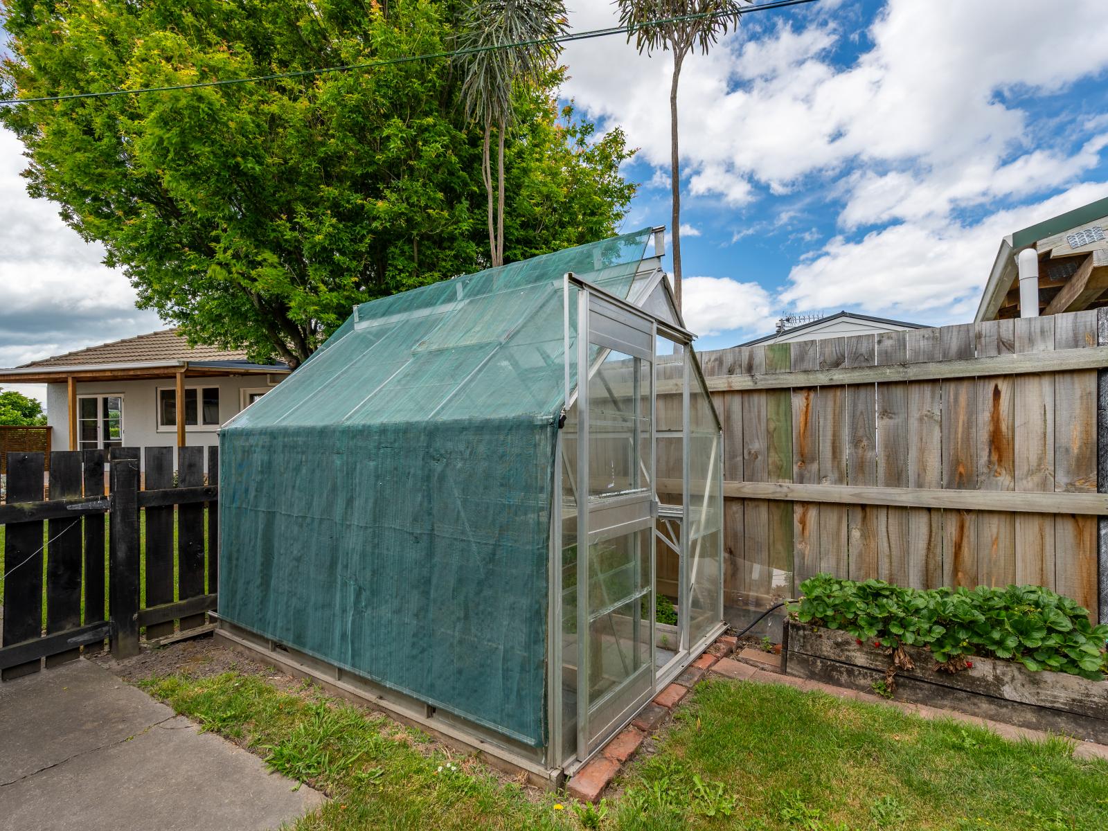 Unit 1, 1001 Glenhope Street, Mahora