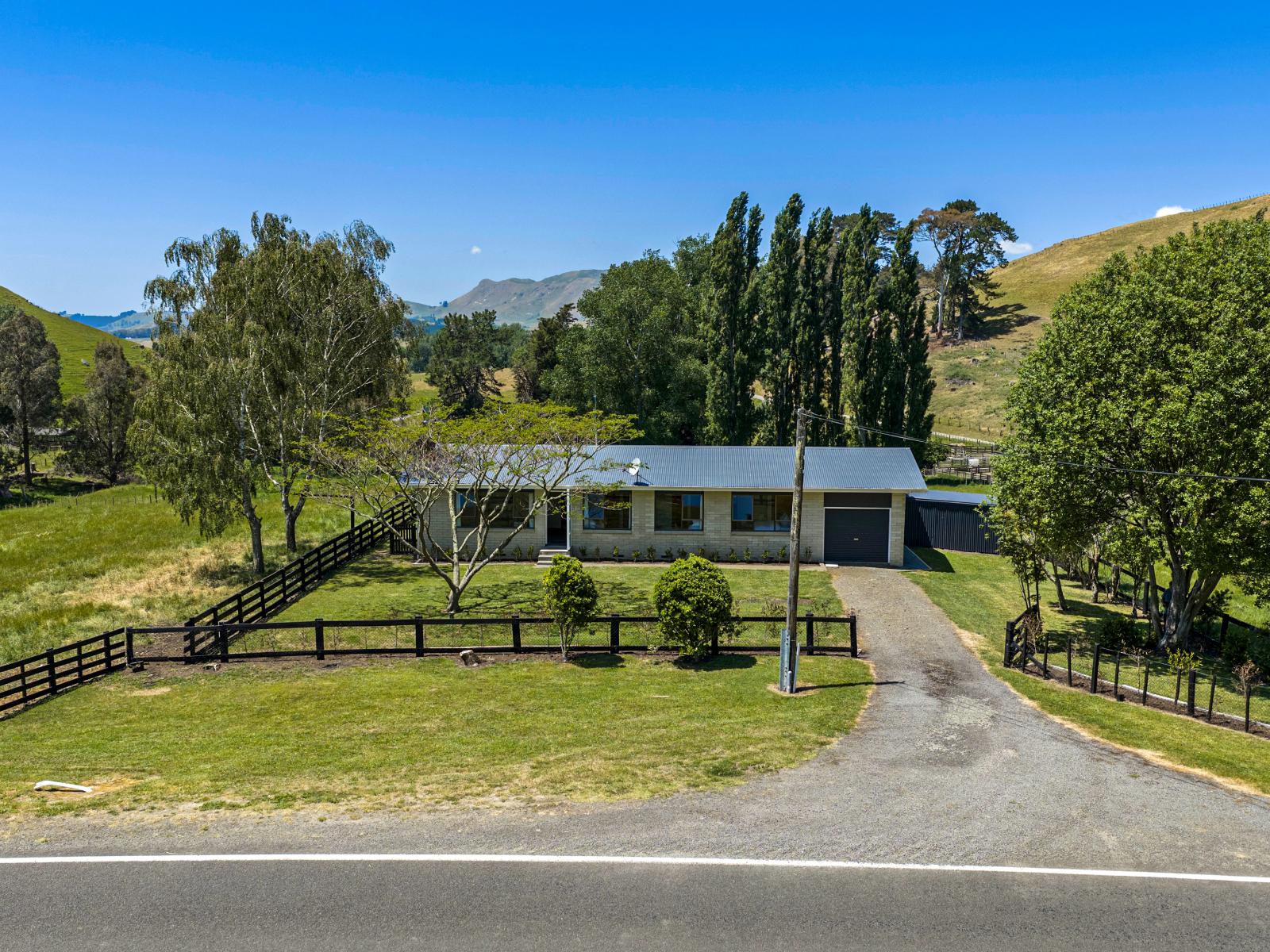 1655 Middle Road, Poukawa