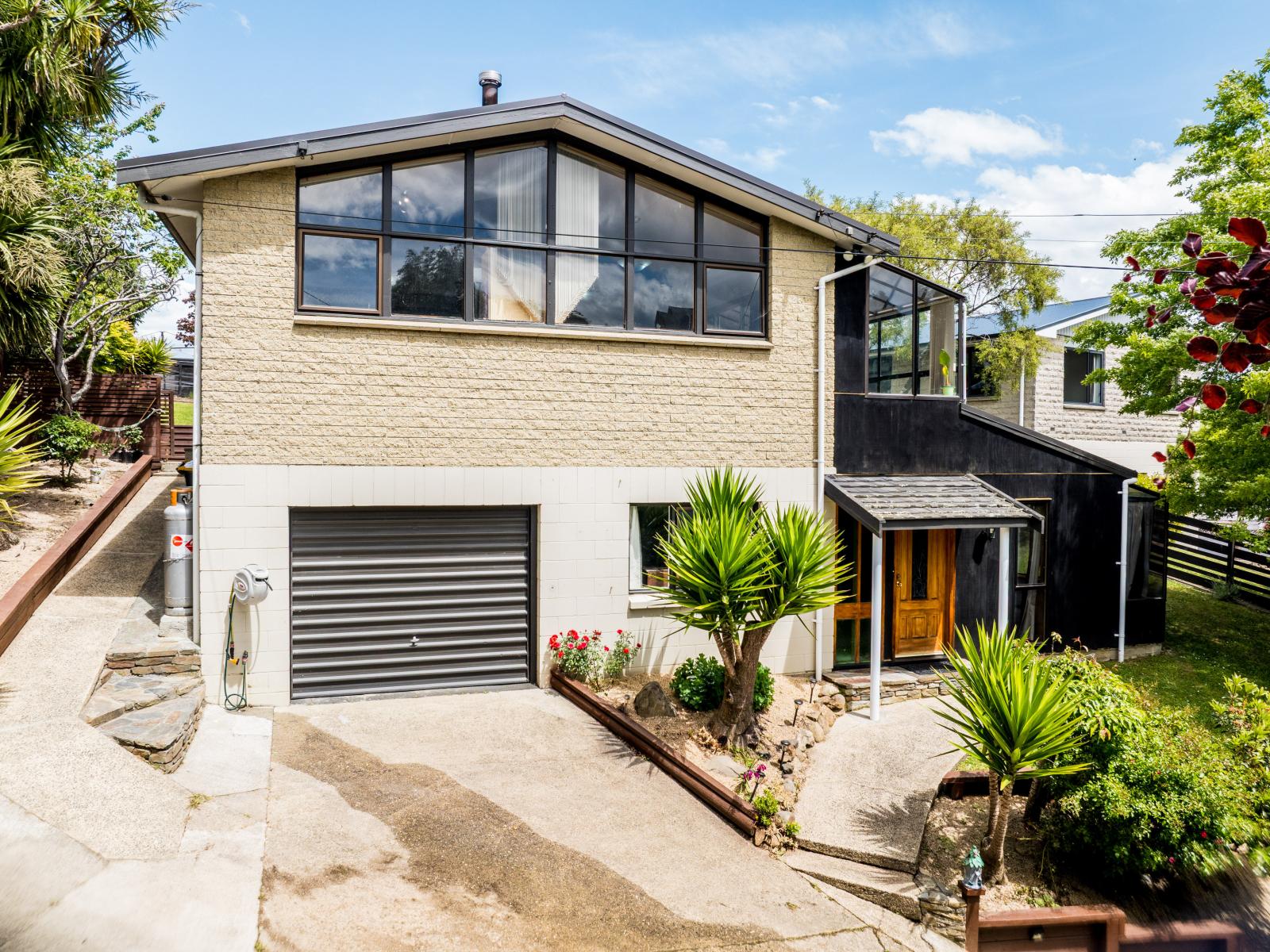 121 Barr Street, Kenmure