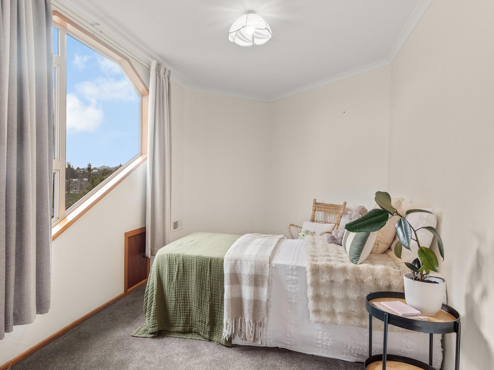 3 Latham Lane, East Gore