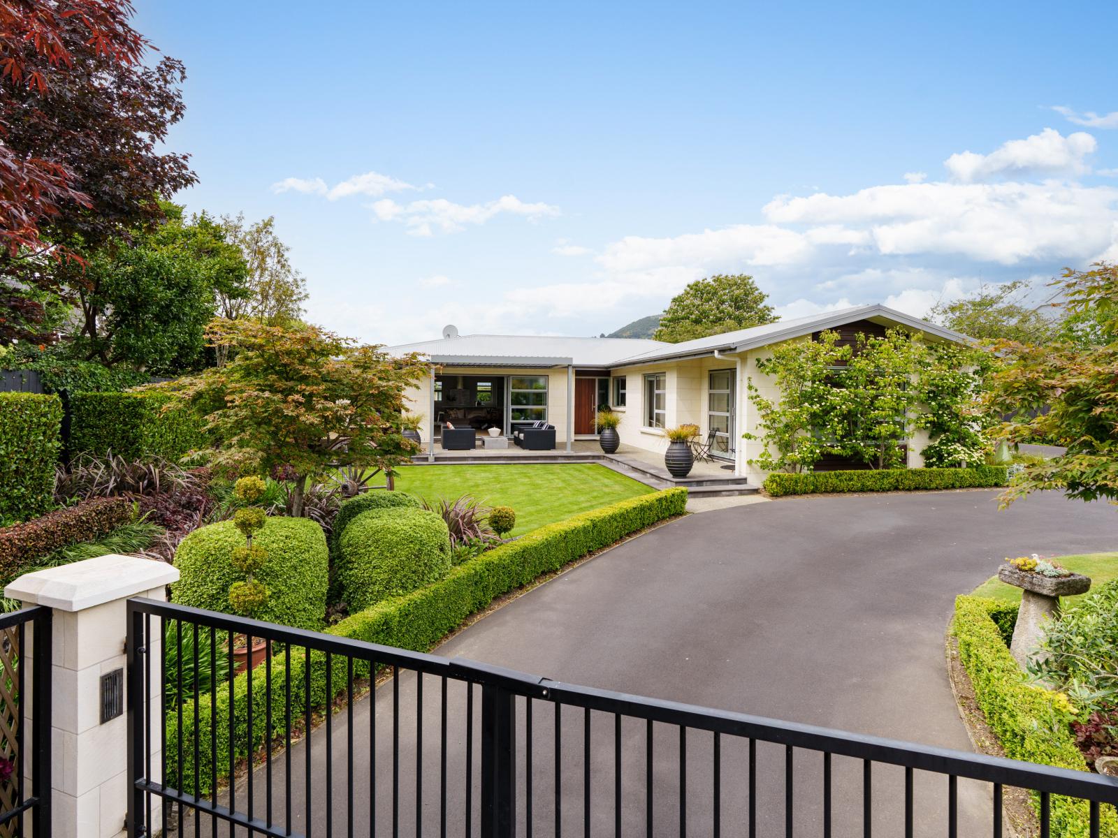 9A Windsor Place, Mosgiel