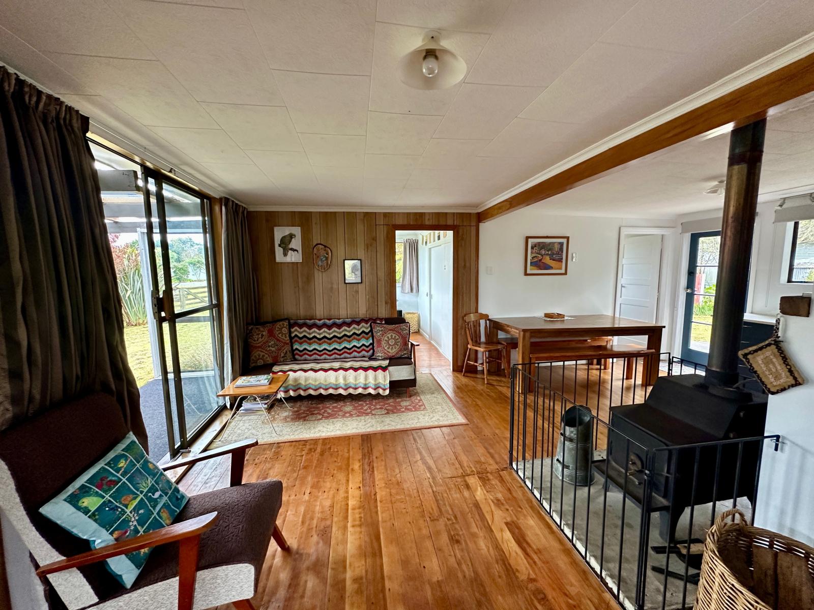 2 Hunter Street, Karamea