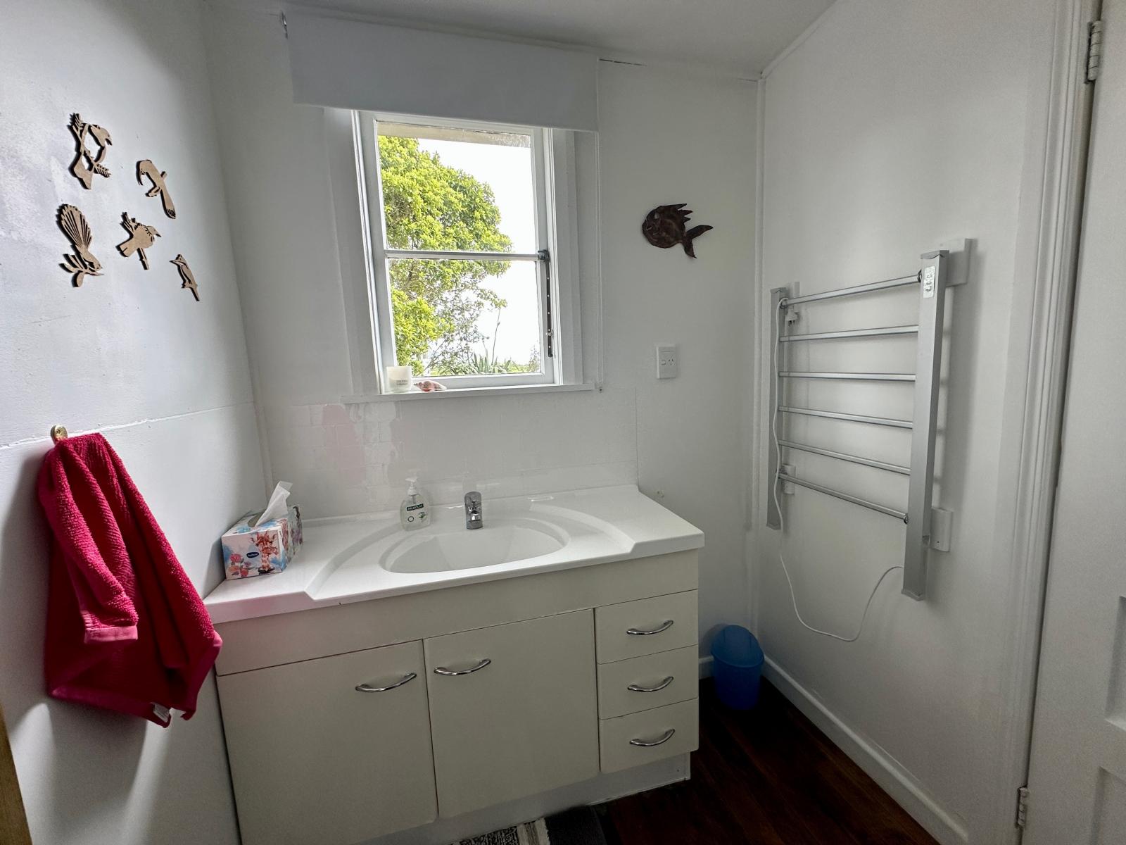 2 Hunter Street, Karamea