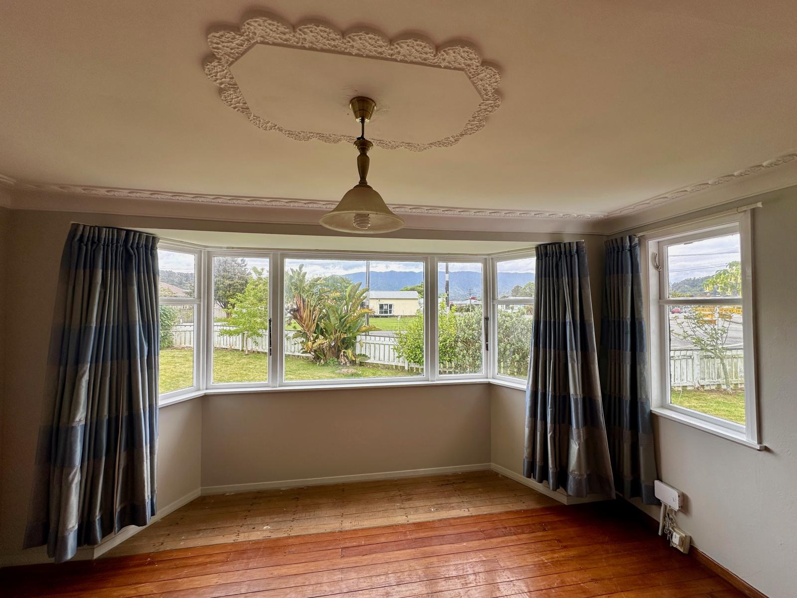 129 Waverley Street, Karamea