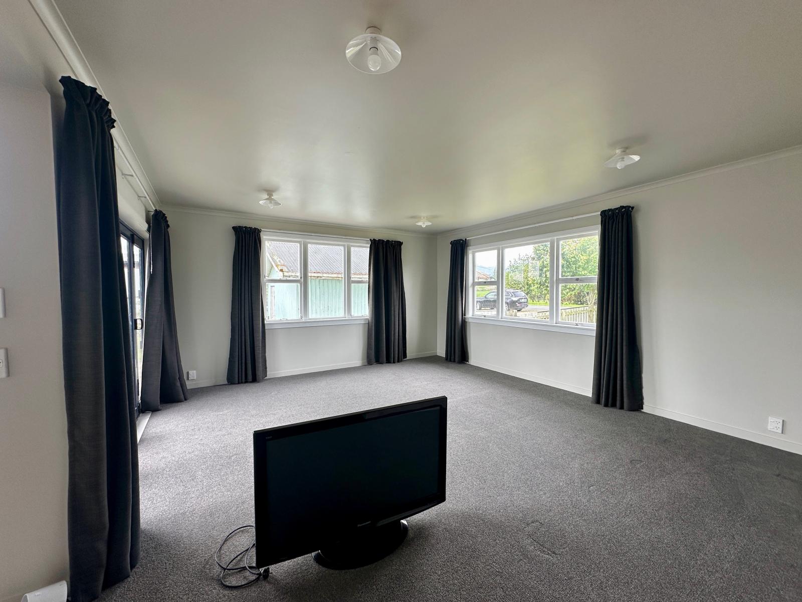 129 Waverley Street, Karamea