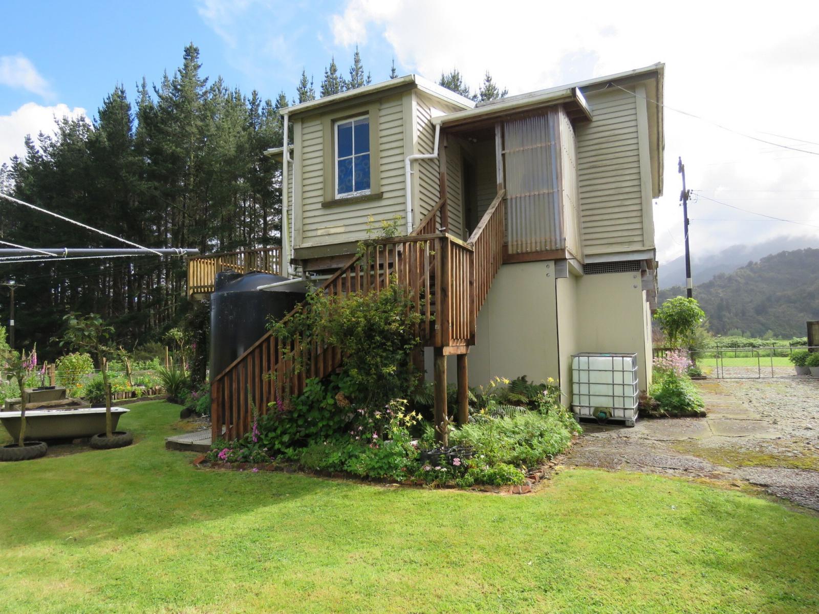 6 Gladstone Street, Seddonville