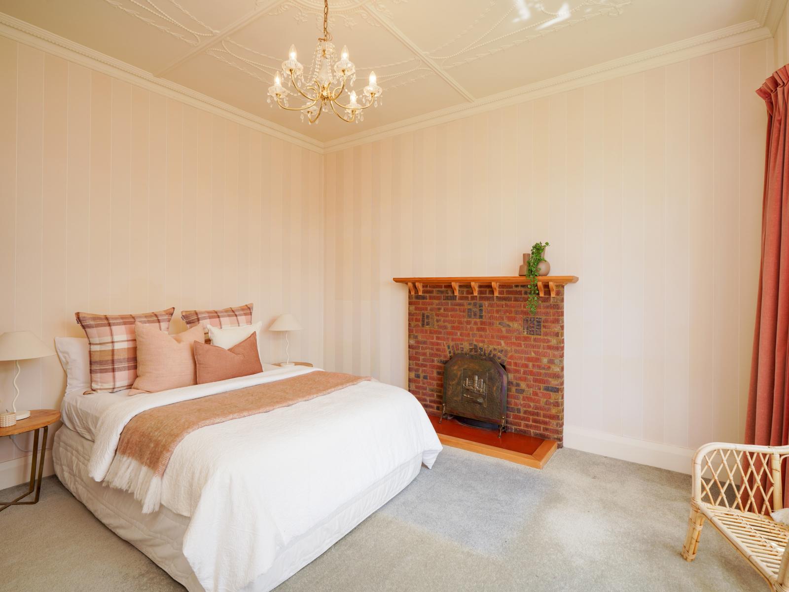 255 Herbert Street, Windsor