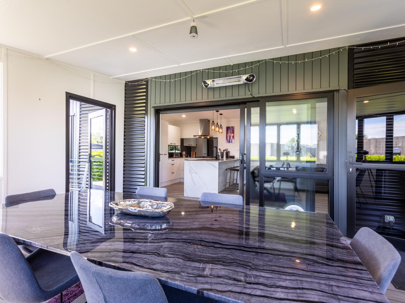 111 Grey Street, Woodville