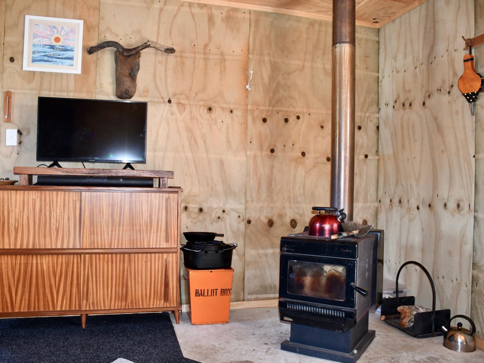 7 Hunter Street, Karamea