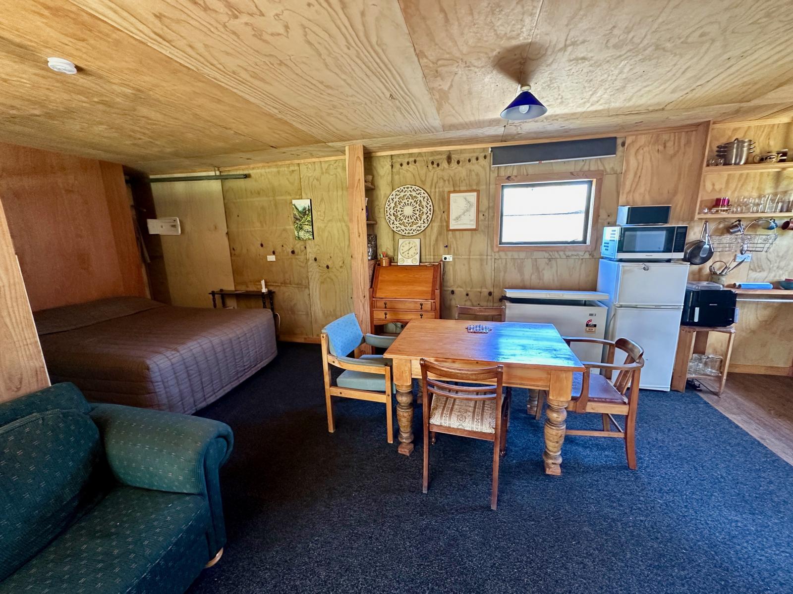 7 Hunter Street, Karamea