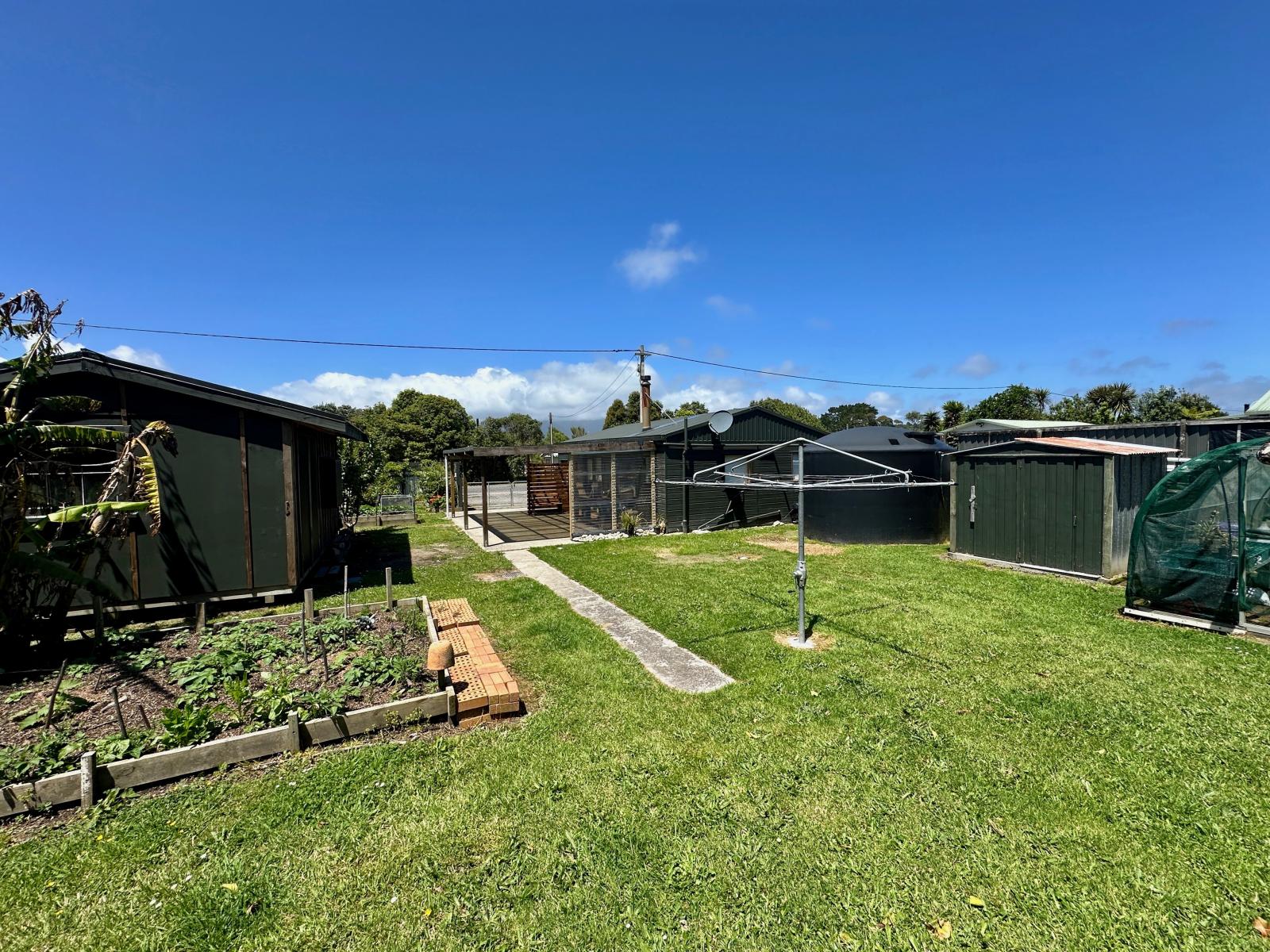 7 Hunter Street, Karamea