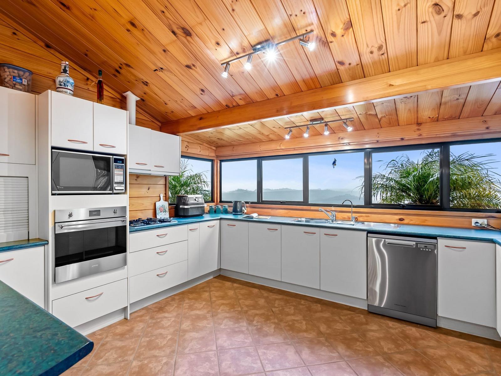 39 Elmsley Road, Maungatapere