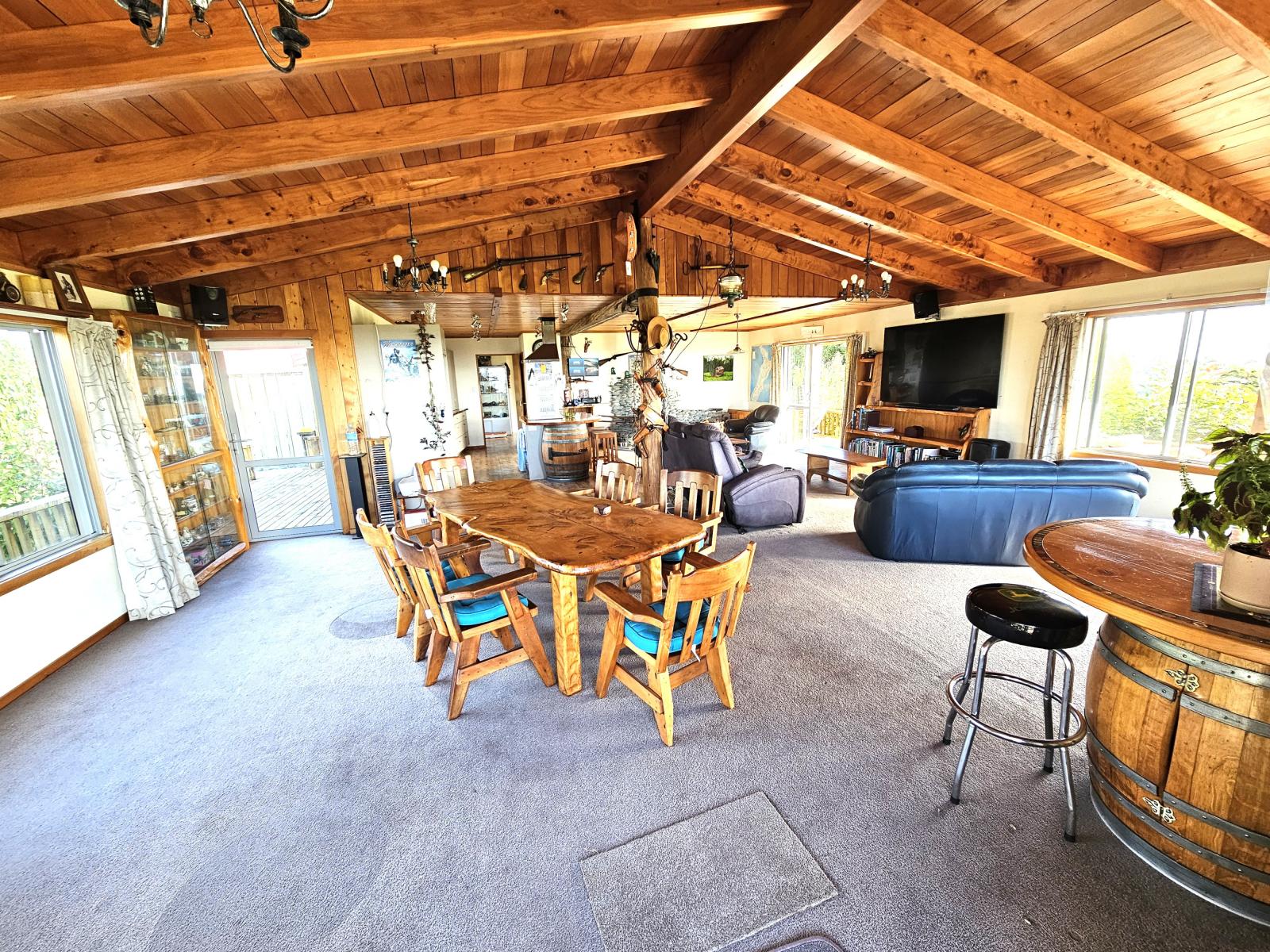 9190 State Highway 6, Westport