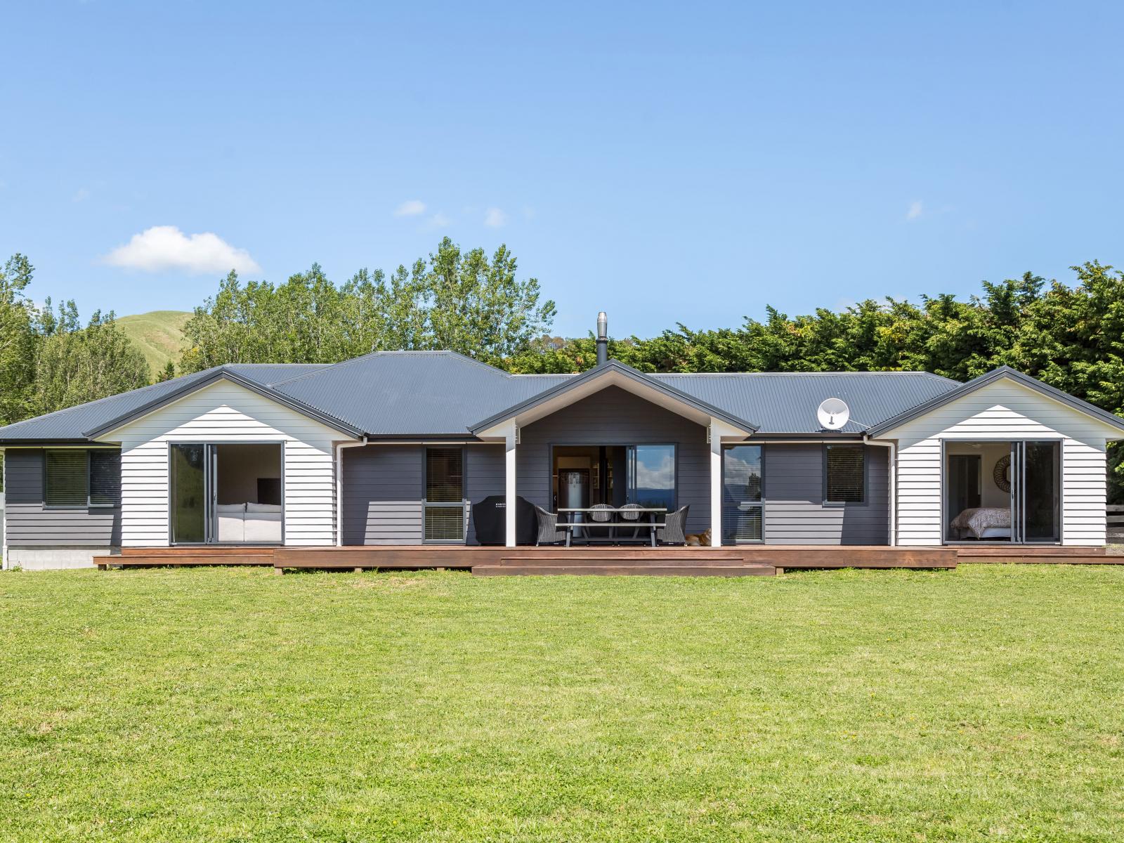 263 Millars Road, Carterton