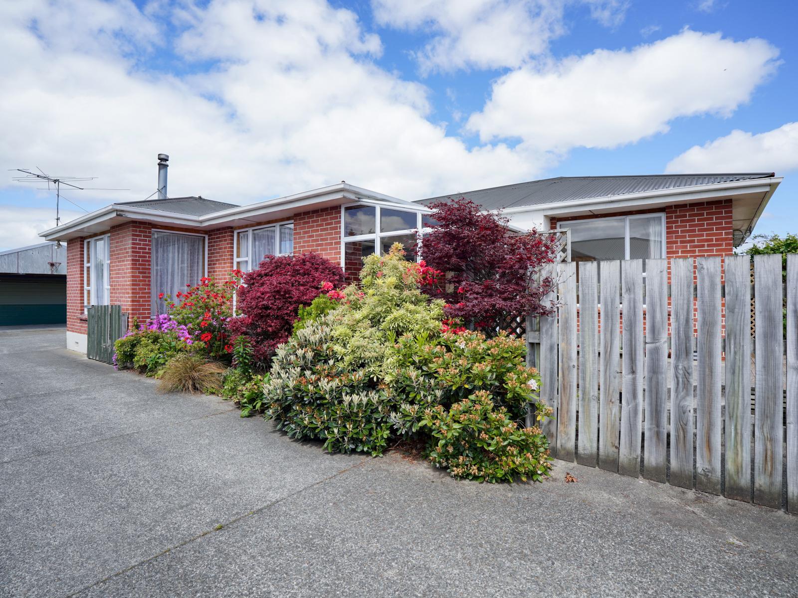 151 West Street, Hawthorndale