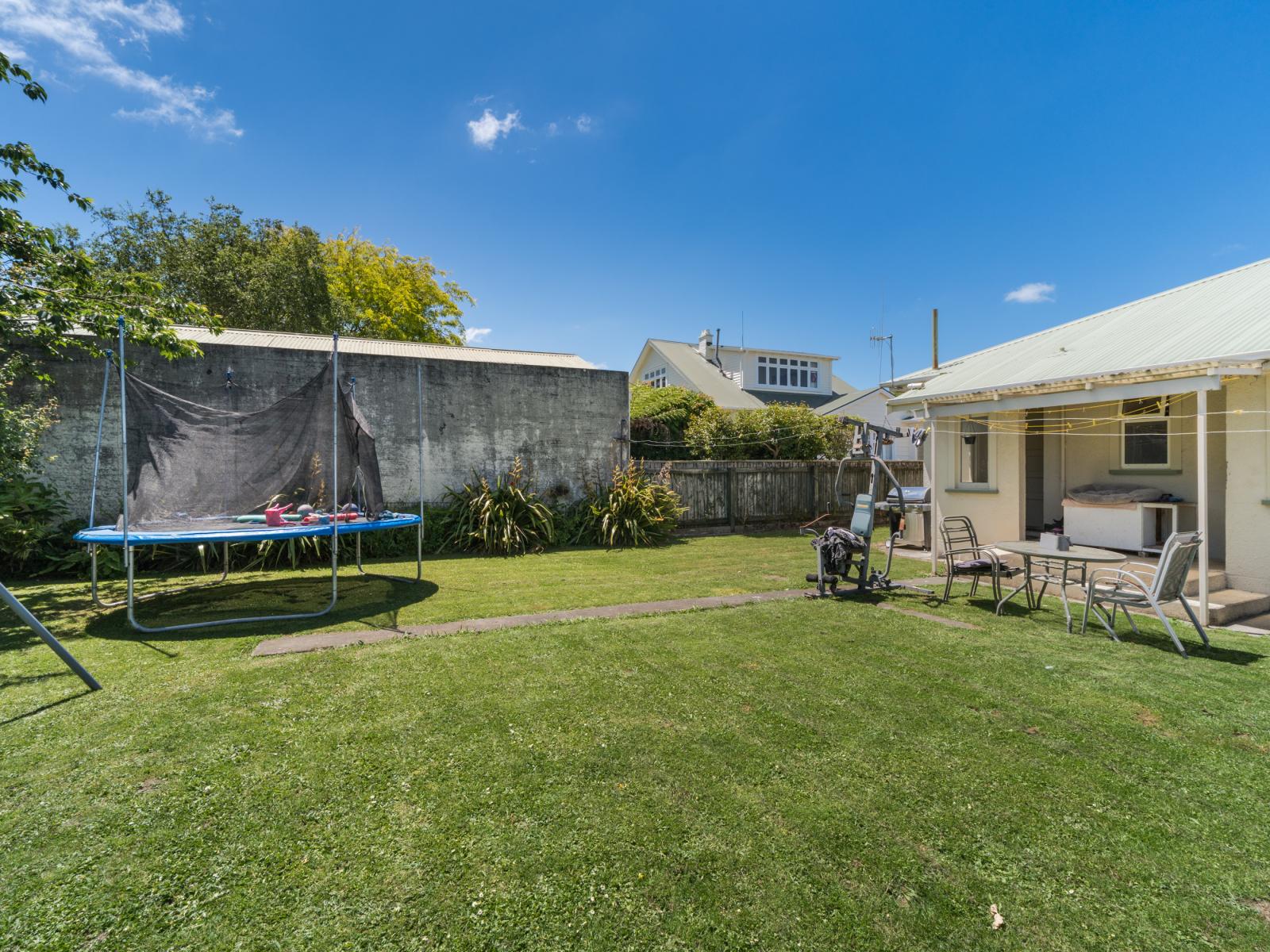 5 Terrace Street, Roslyn