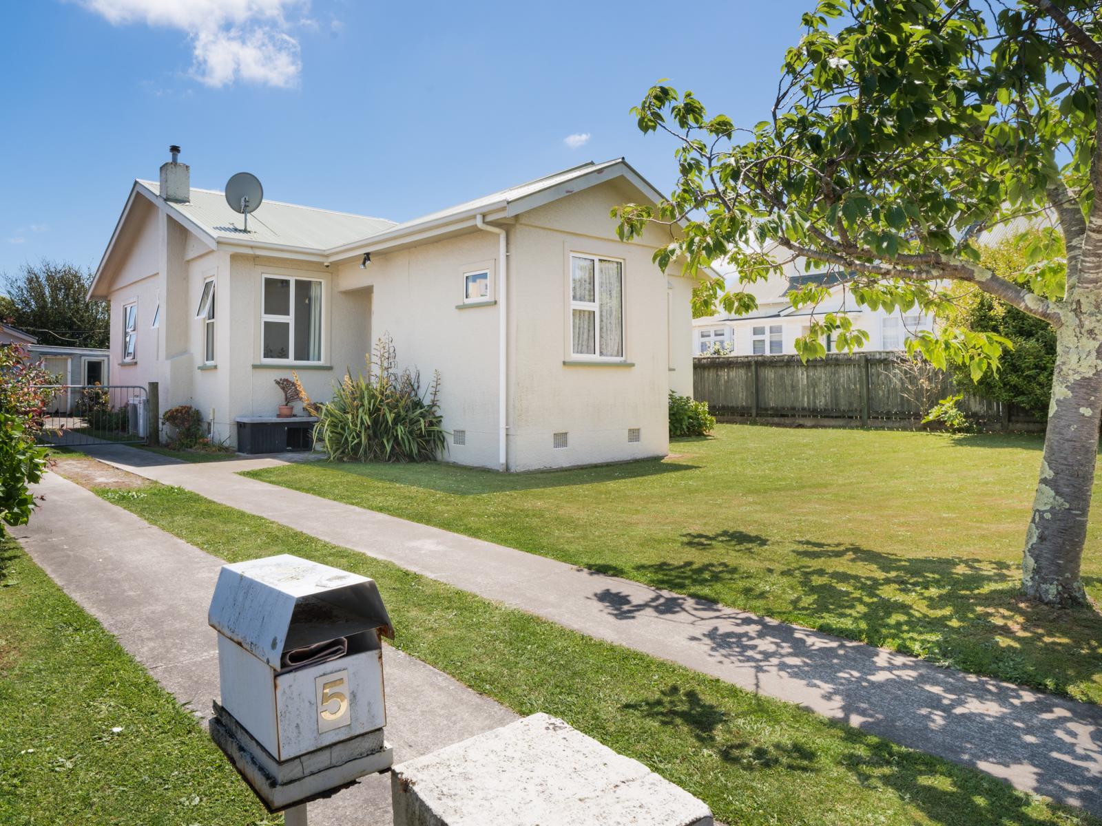 5 Terrace Street, Roslyn