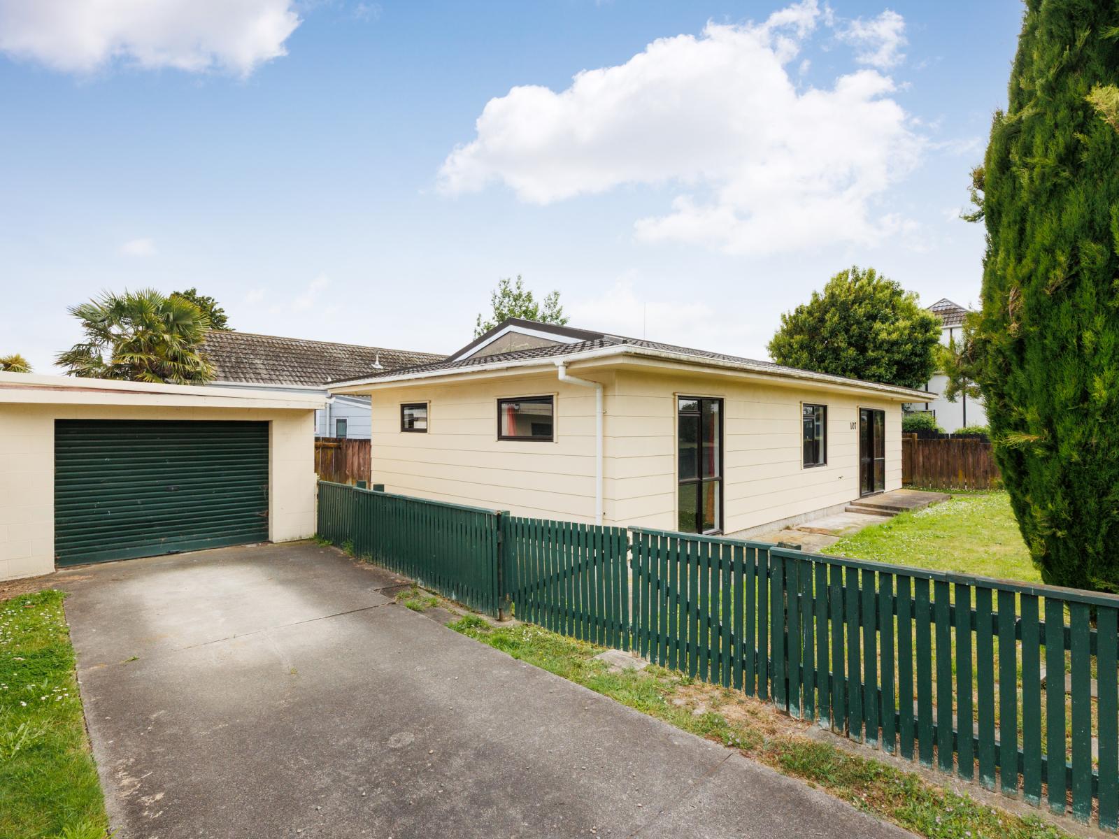 107 Tremaine Avenue, Westbrook