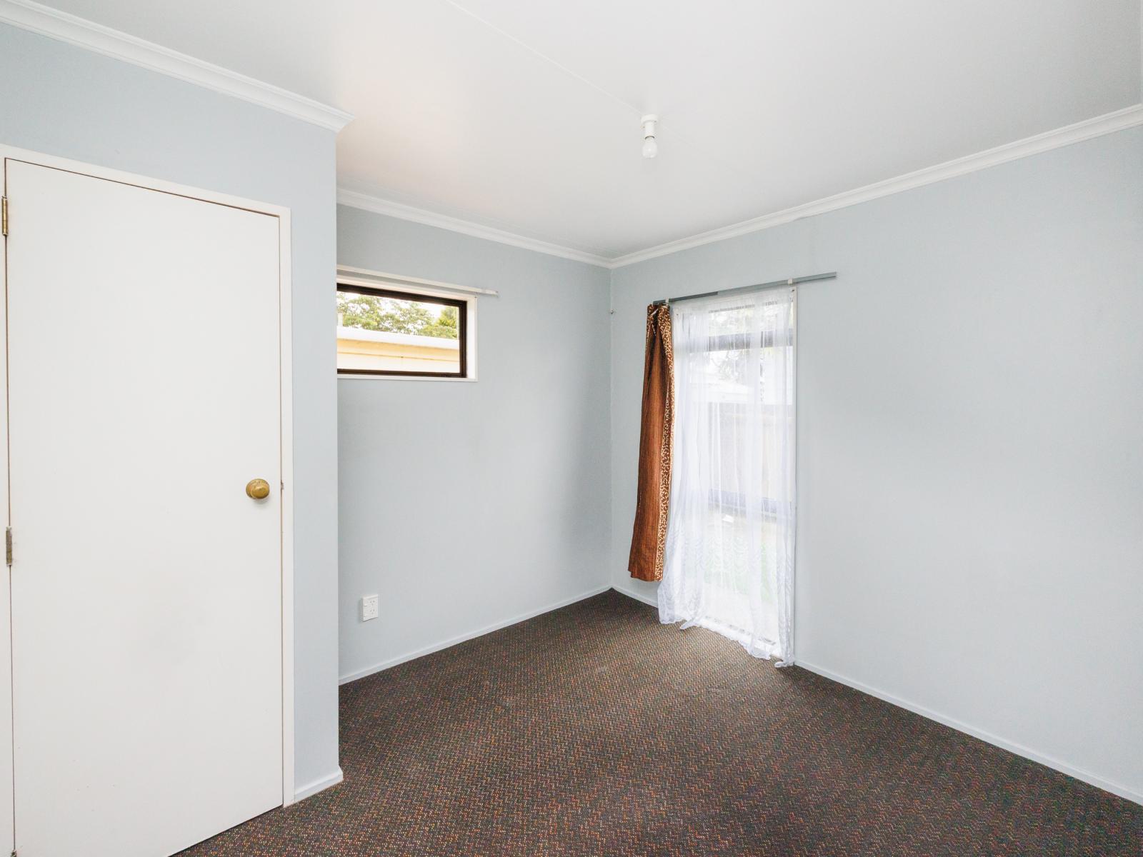 107 Tremaine Avenue, Westbrook