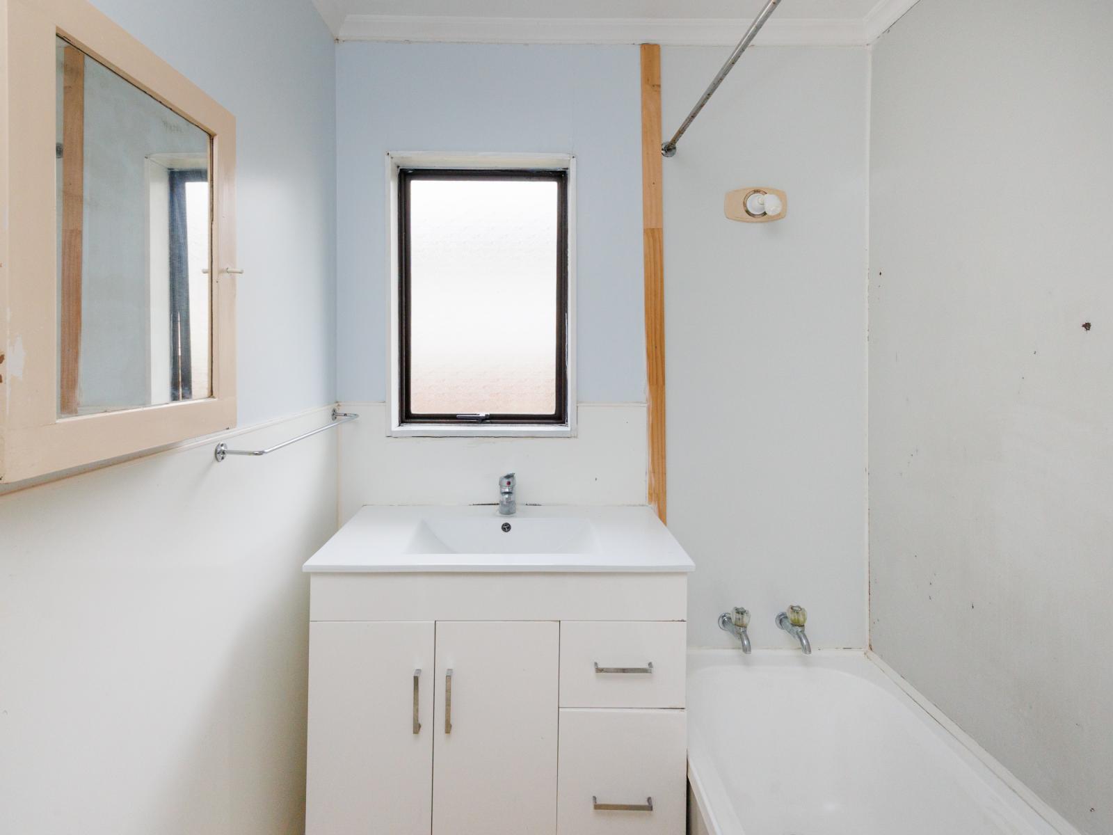 107 Tremaine Avenue, Westbrook