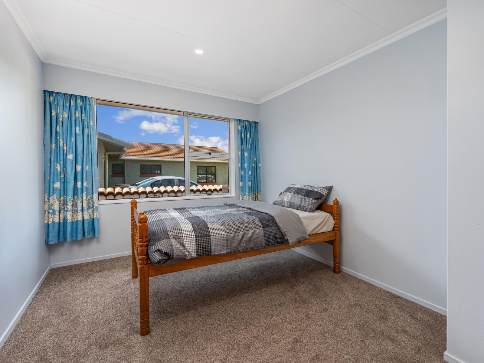 11 Chippendale Crescent, Highbury