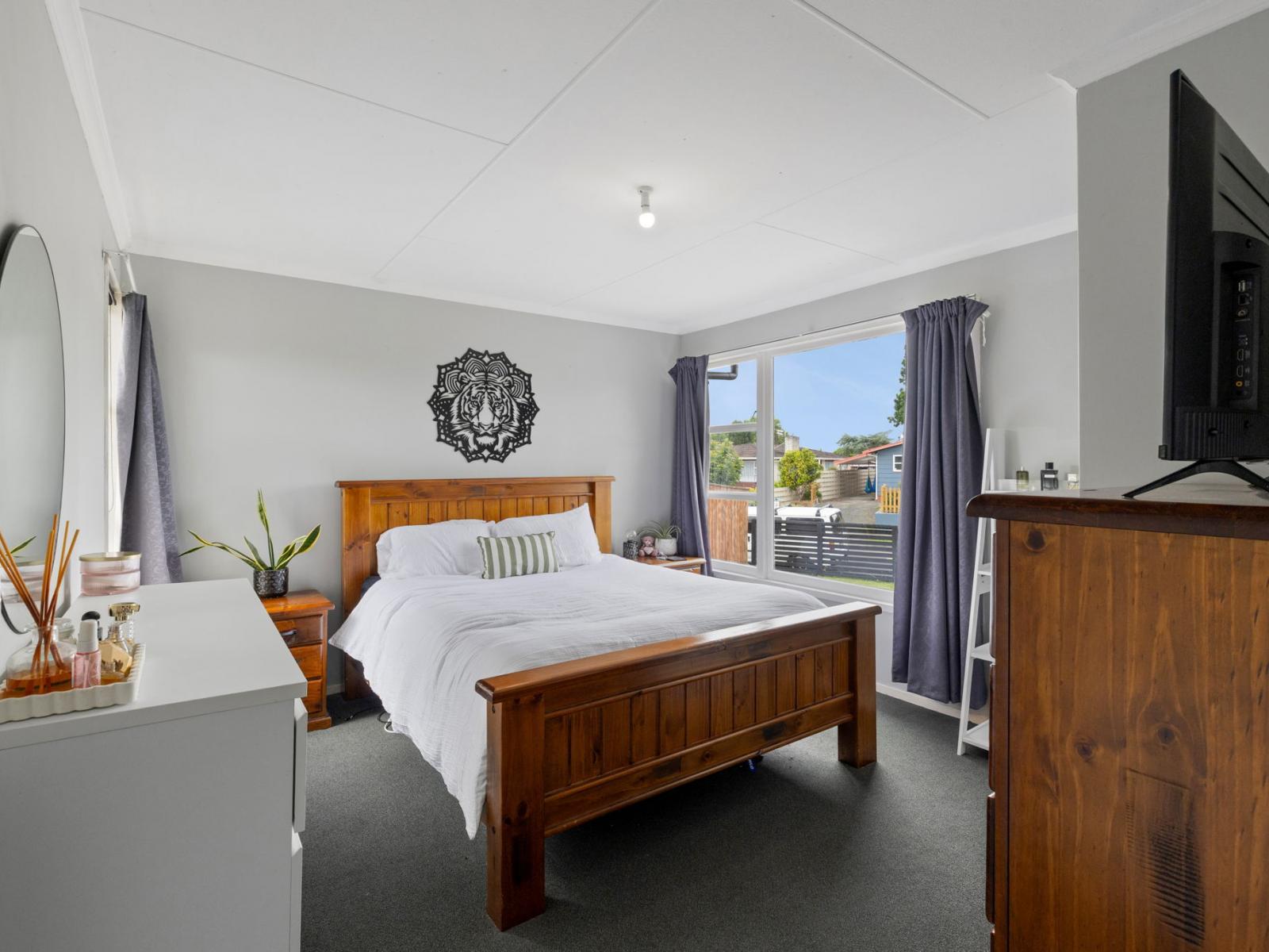 49 Kimberley Grove, Westbrook