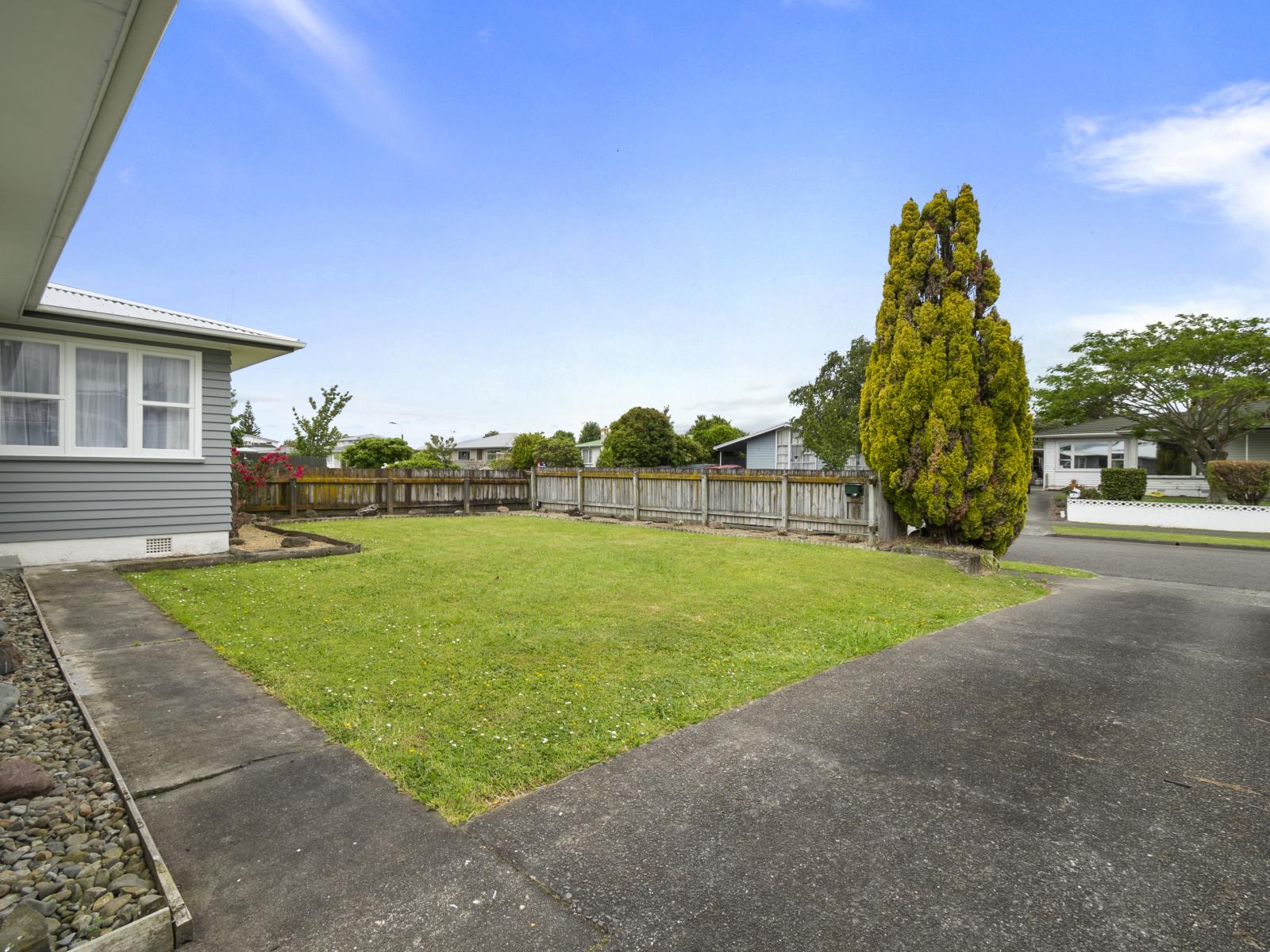 3 Somerset Crescent, Highbury