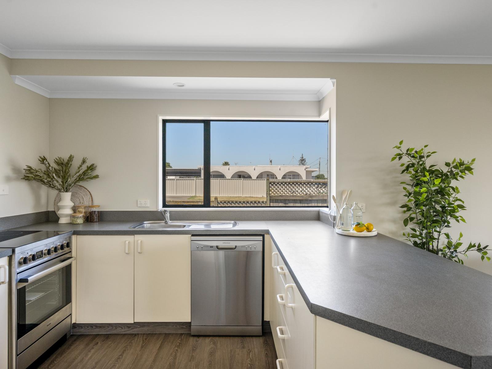 1 Ladywood Road, Bay View