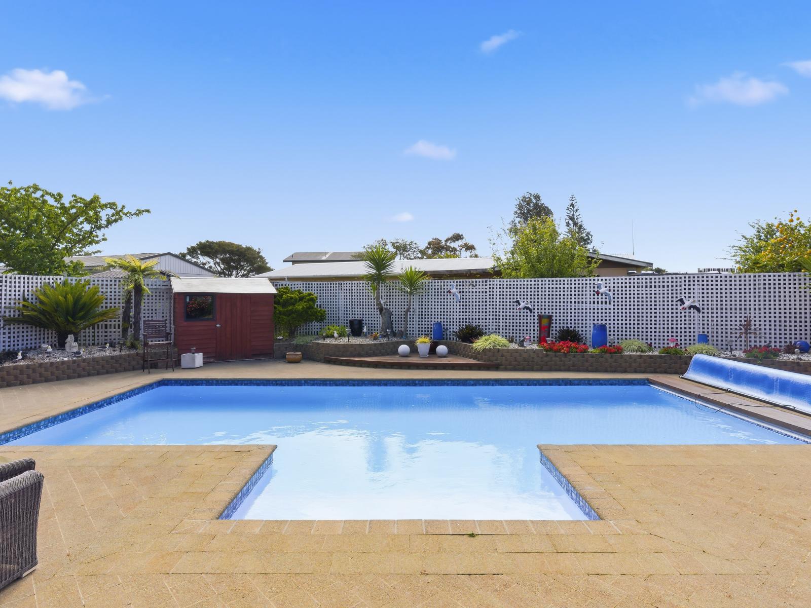 11 Oakwood Grove, Paraparaumu Beach