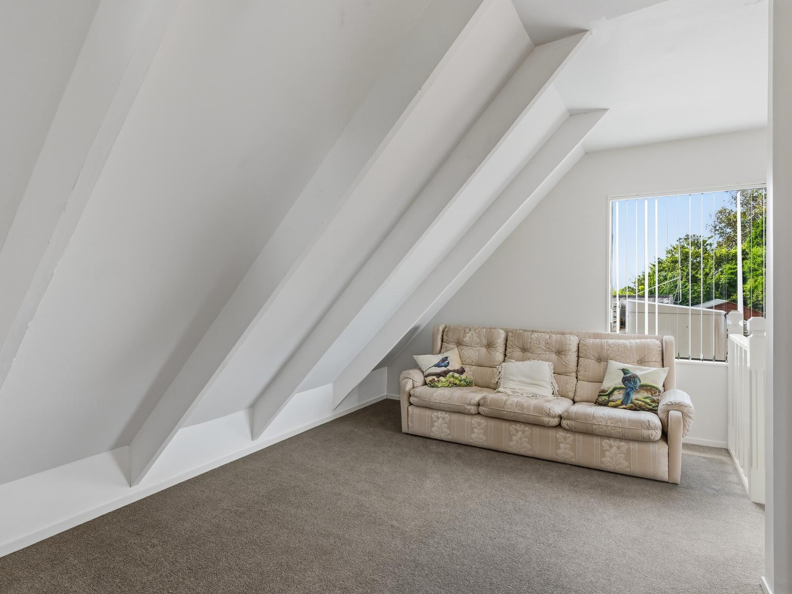 11 Oakwood Grove, Paraparaumu Beach