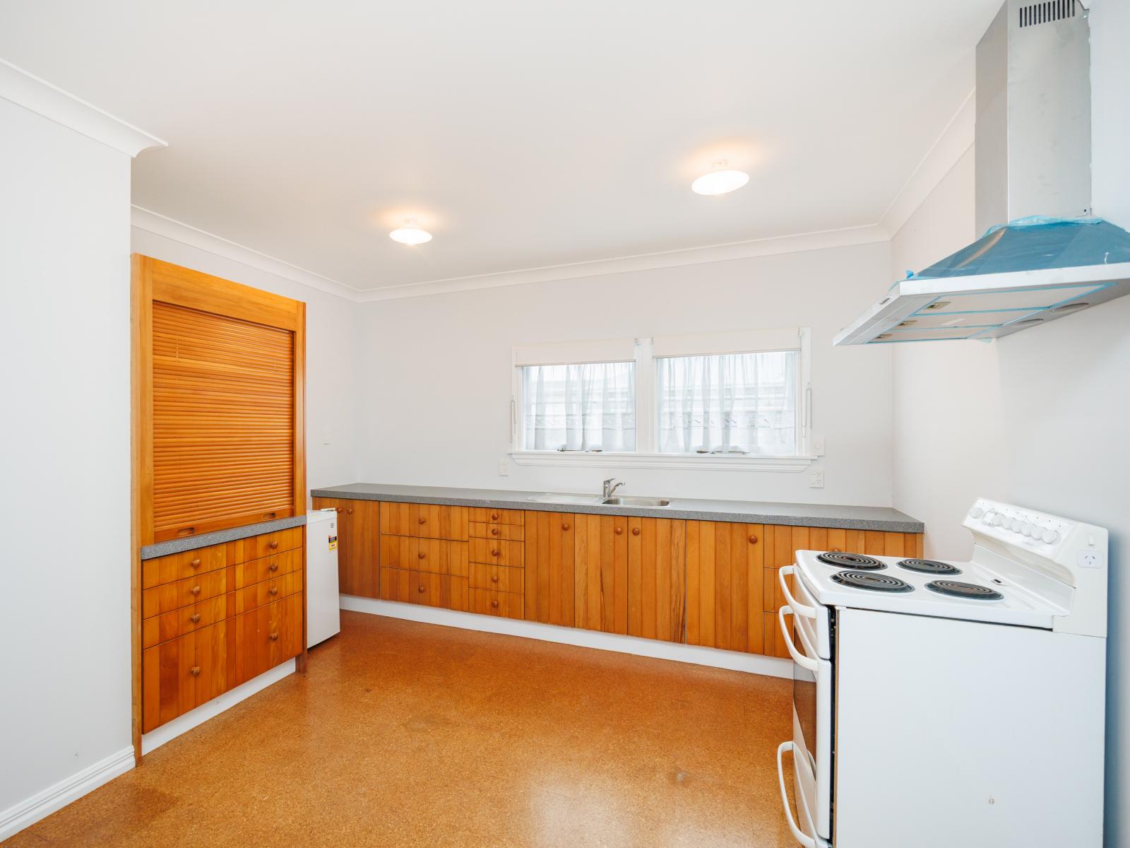 37 Ladys Mile, Foxton