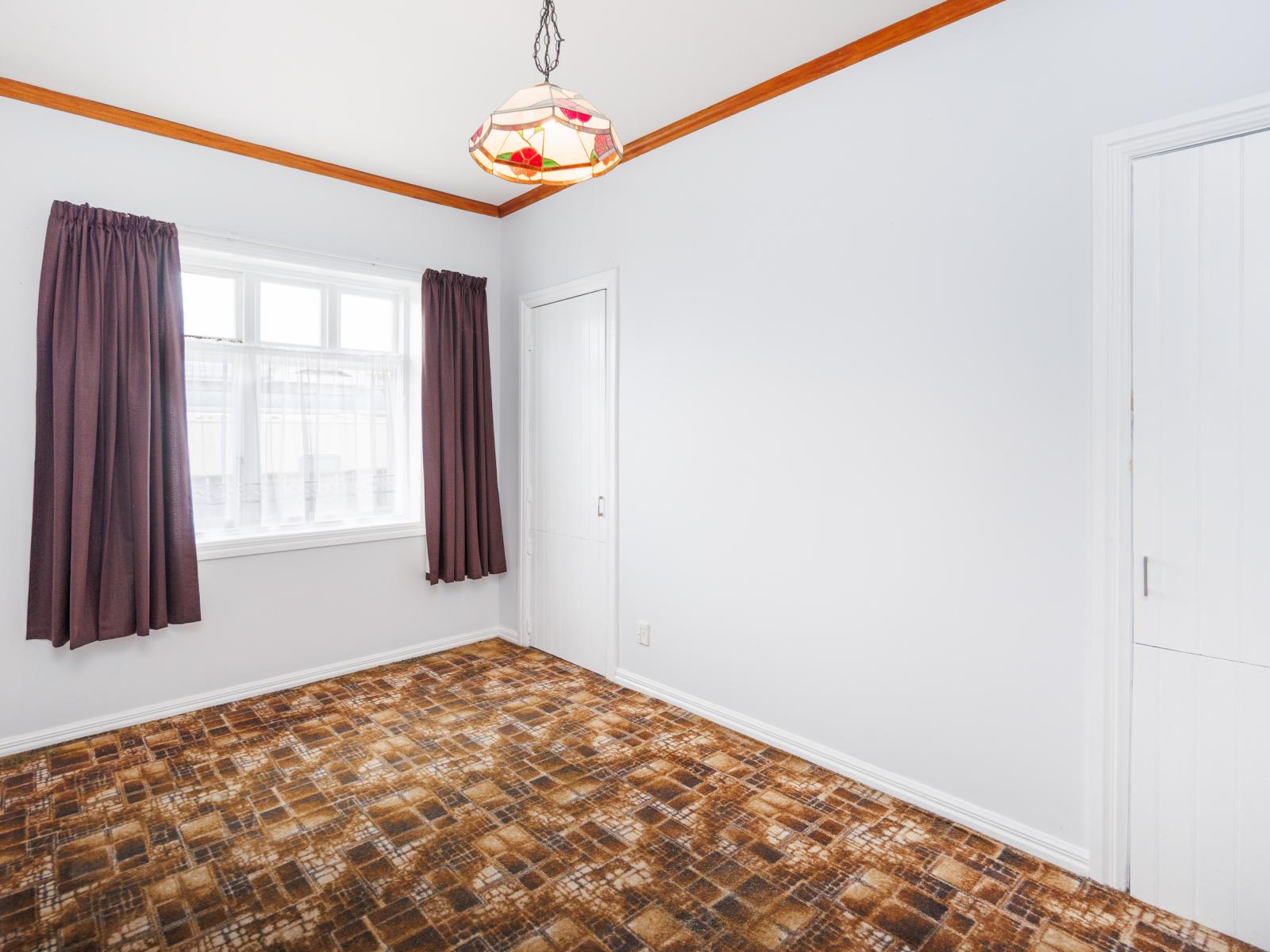 37 Ladys Mile, Foxton