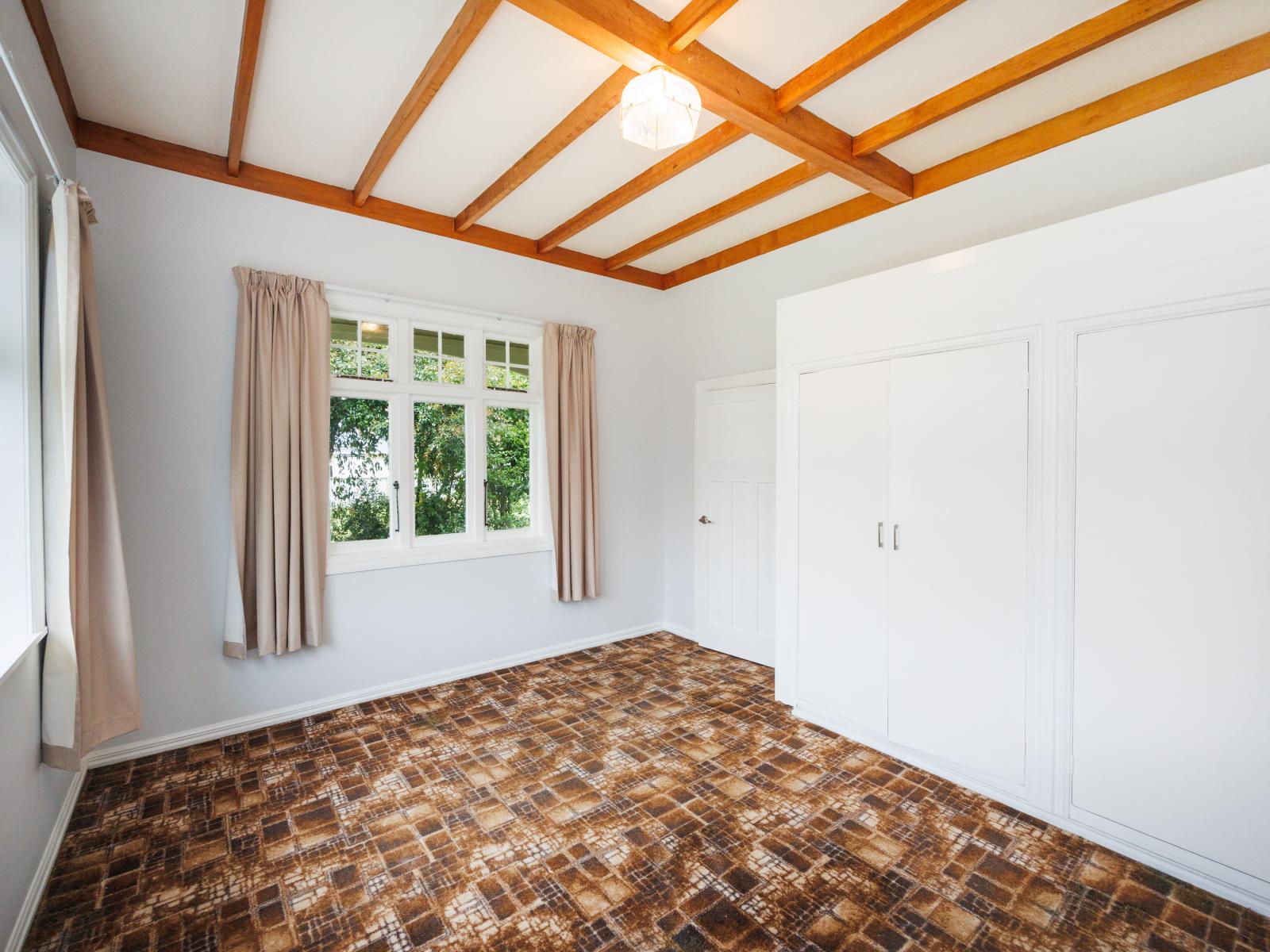 37 Ladys Mile, Foxton