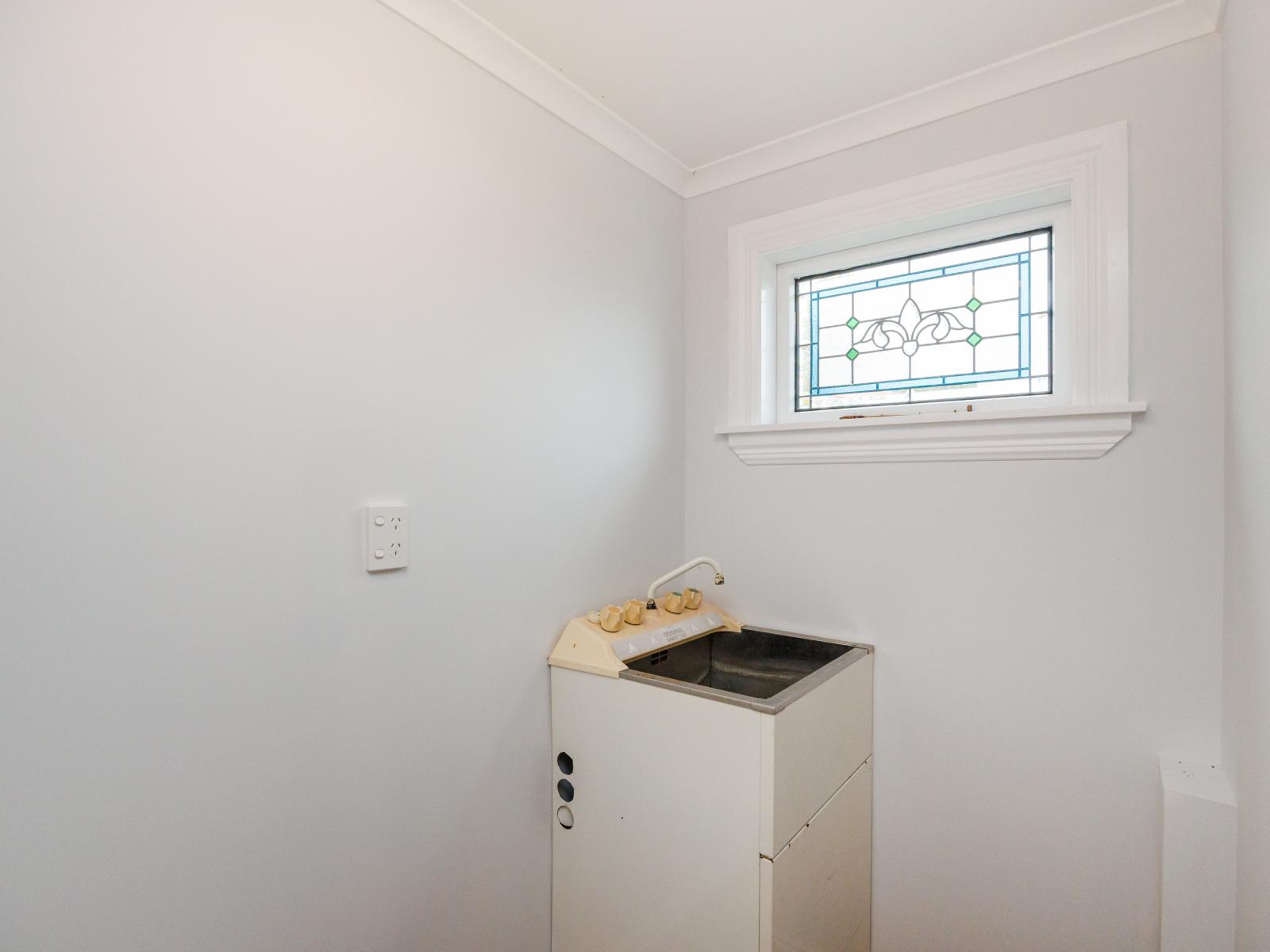 37 Ladys Mile, Foxton