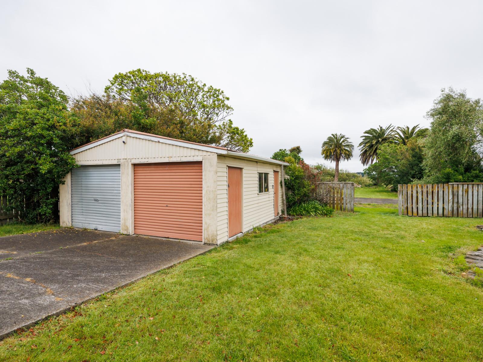 37 Ladys Mile, Foxton