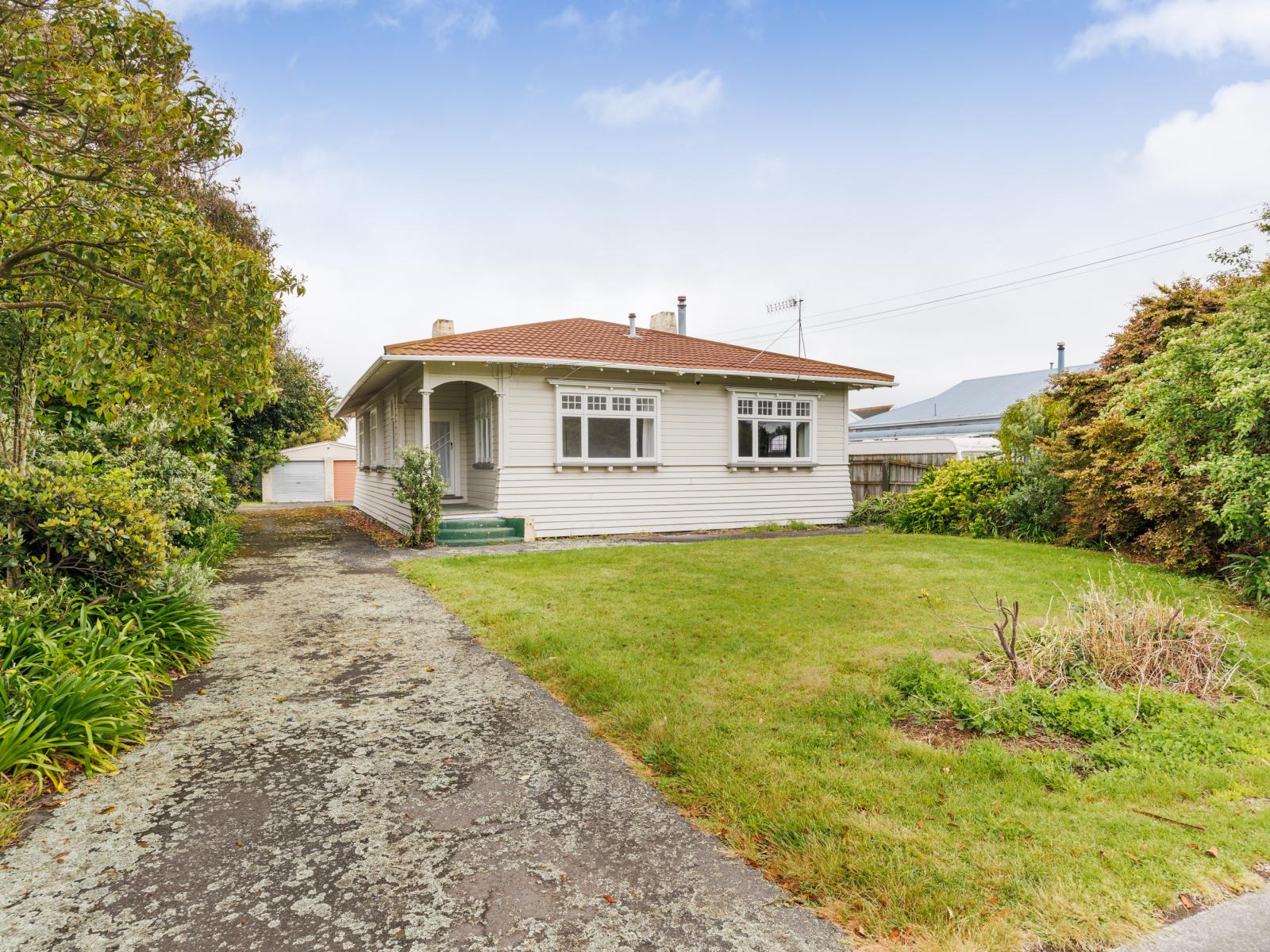 37 Ladys Mile, Foxton