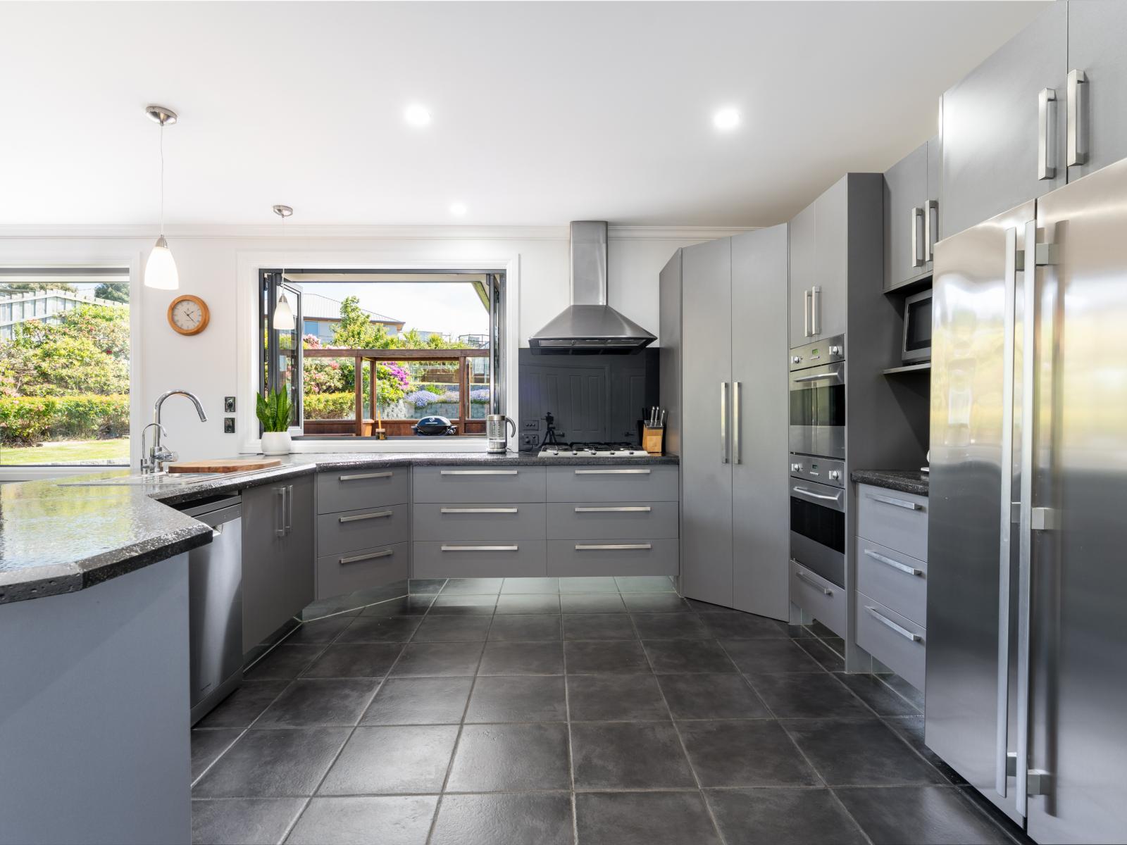 24 Friendship Drive, Waldronville