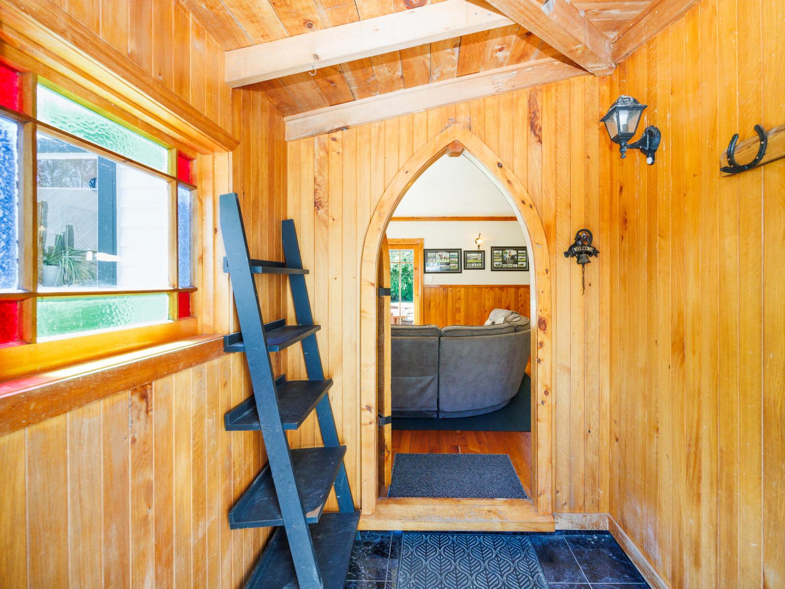 851 Milson Line, Newbury