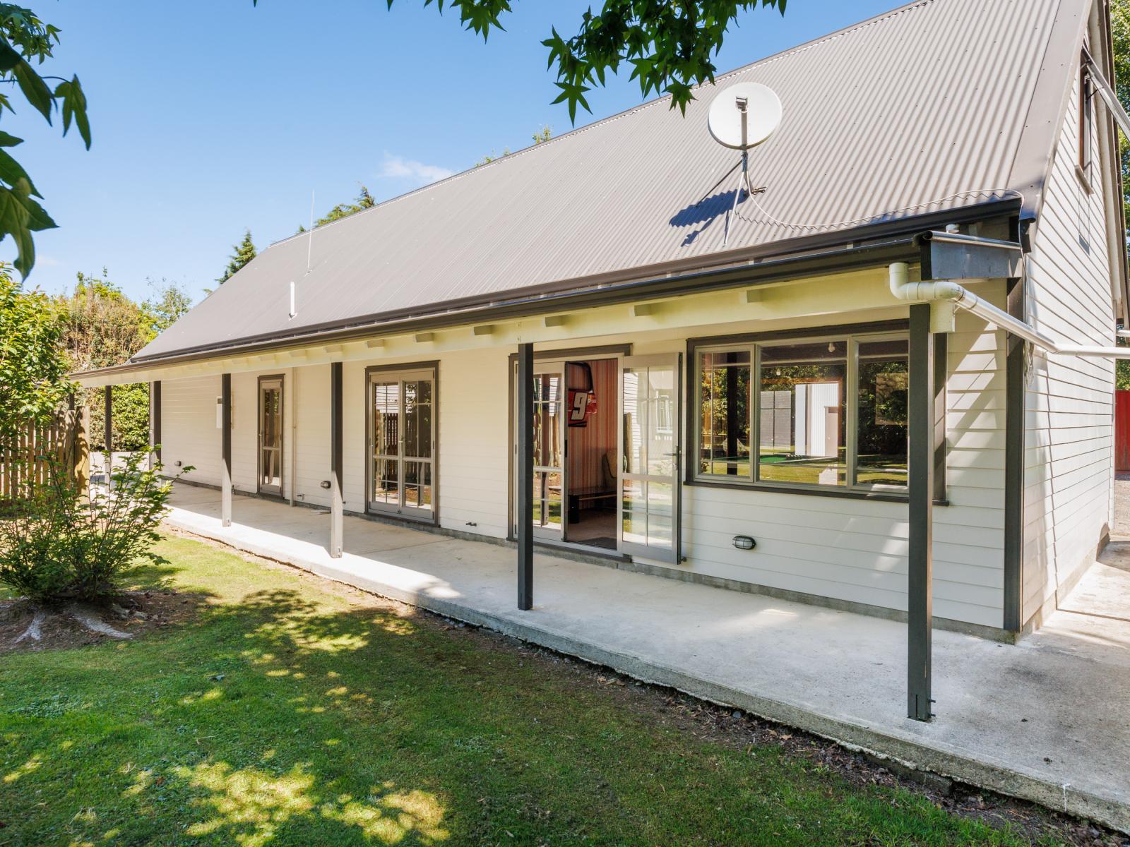 851 Milson Line, Newbury