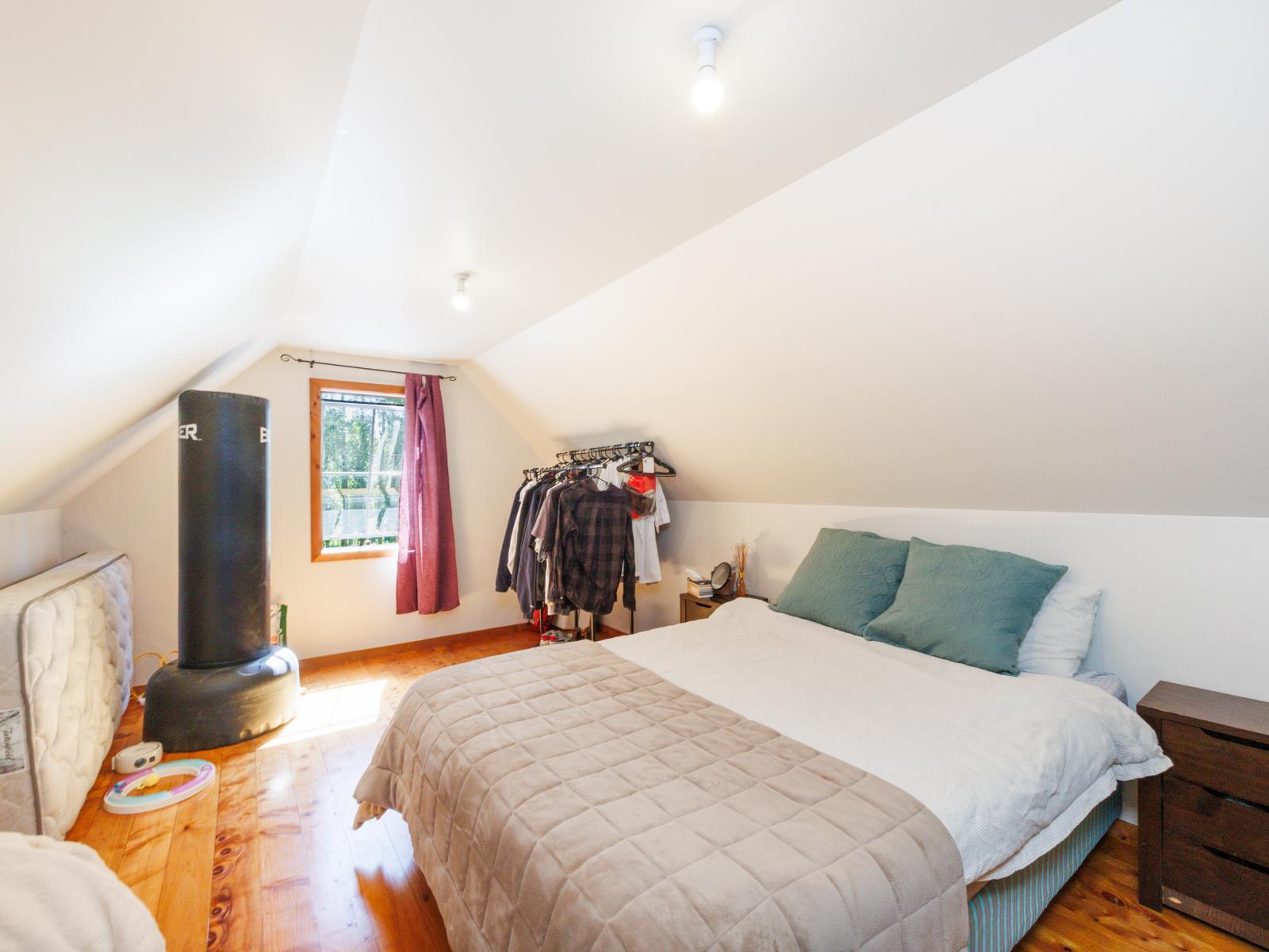 851 Milson Line, Newbury