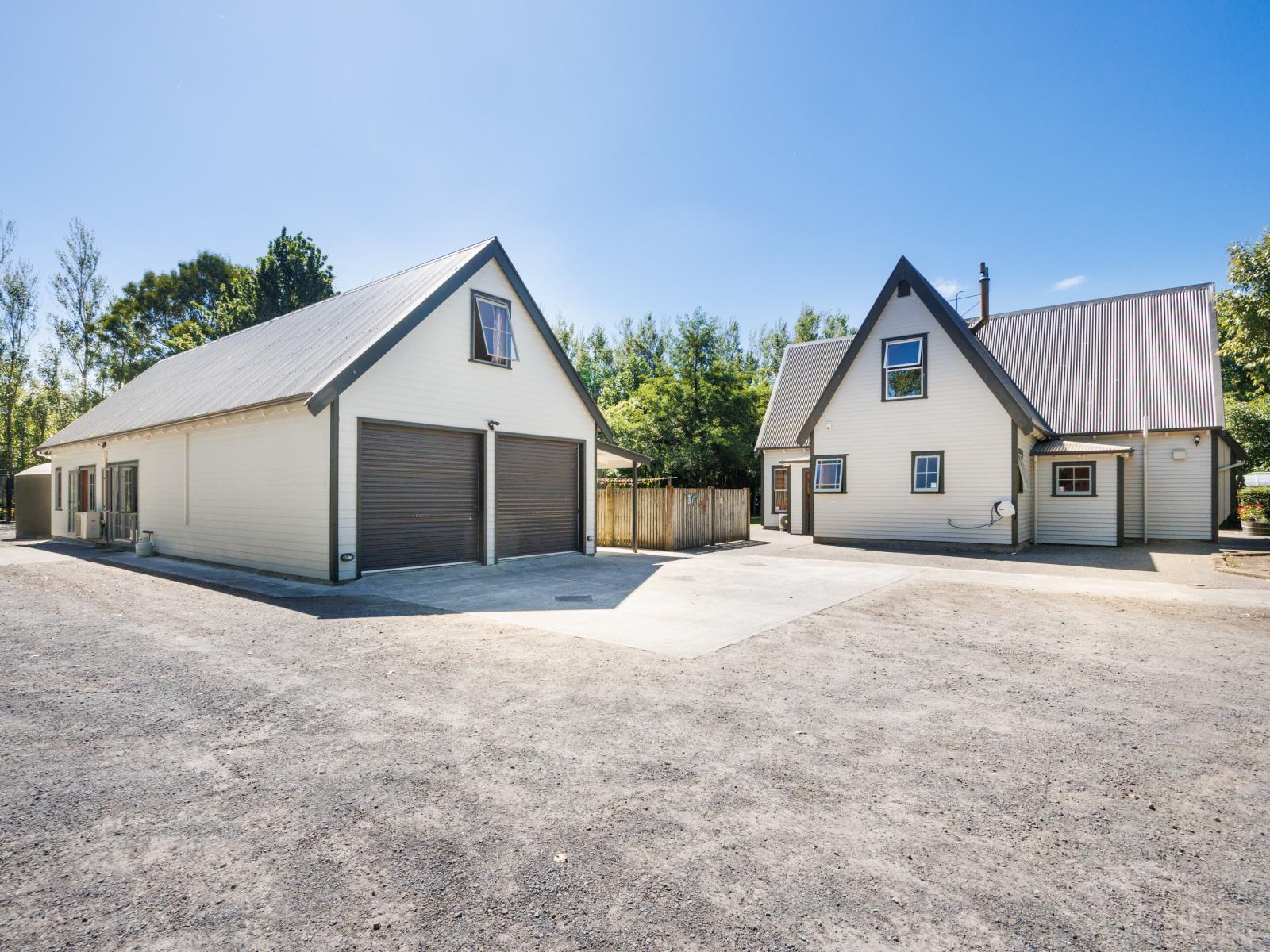 851 Milson Line, Newbury