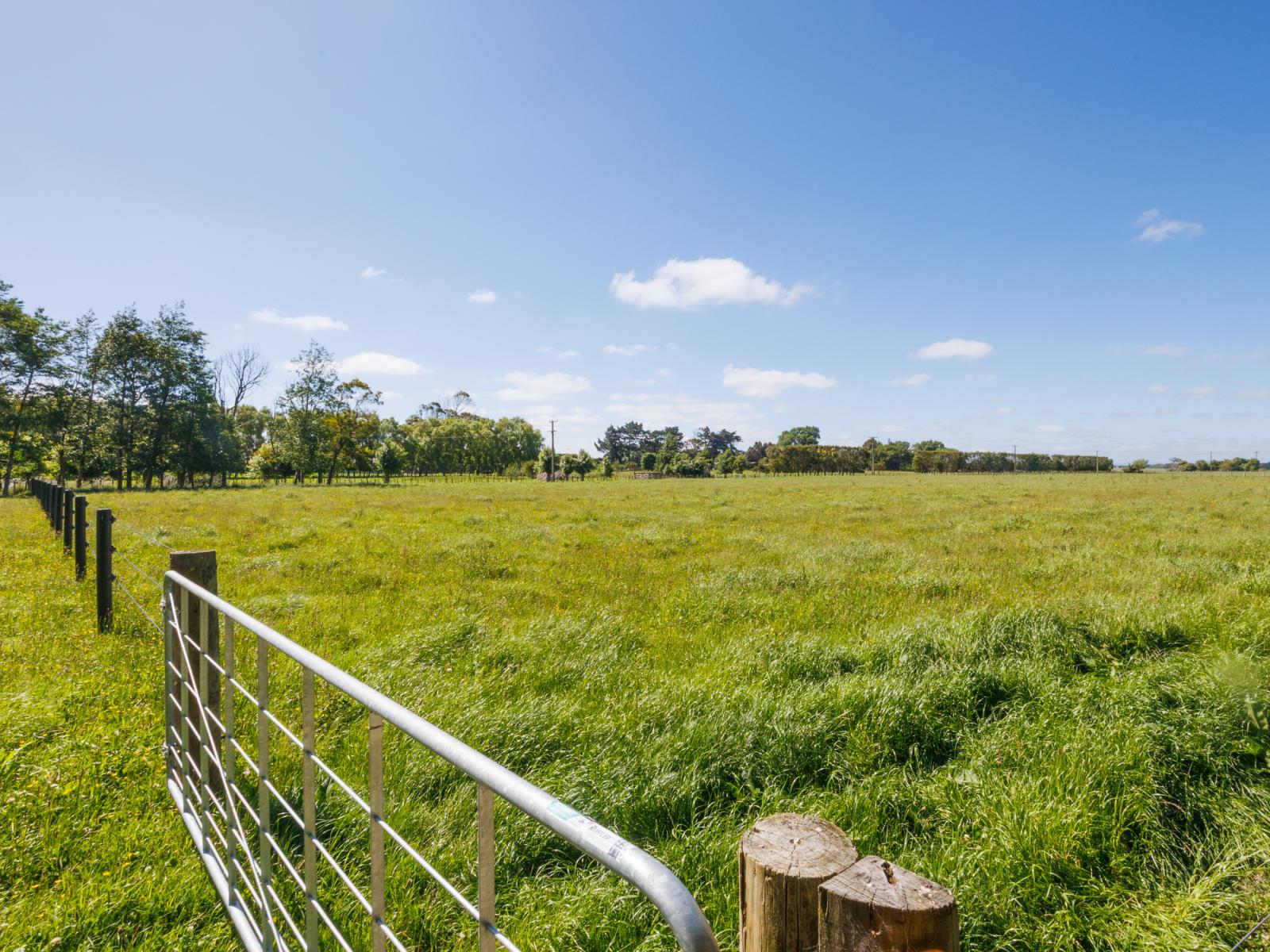 851 Milson Line, Newbury