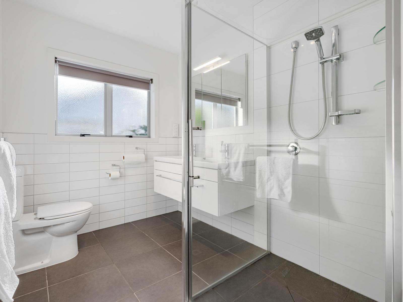 2 Lamia Grove, Papamoa