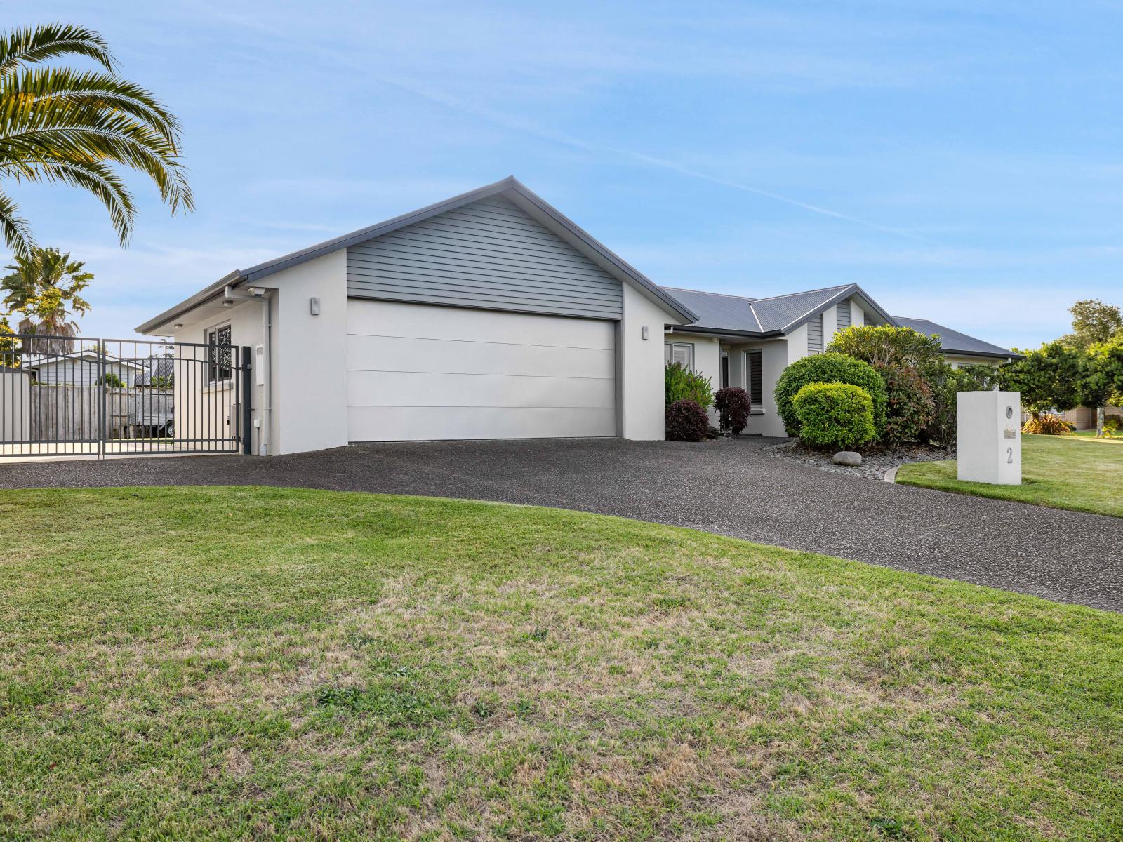 2 Lamia Grove, Papamoa