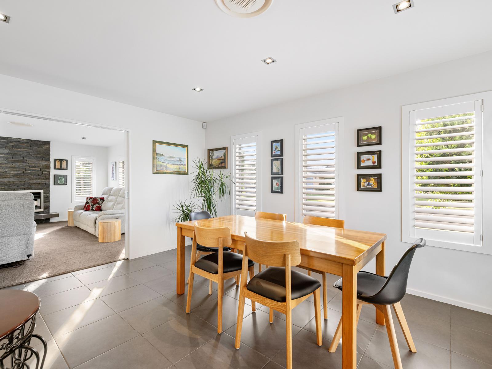 2 Lamia Grove, Papamoa