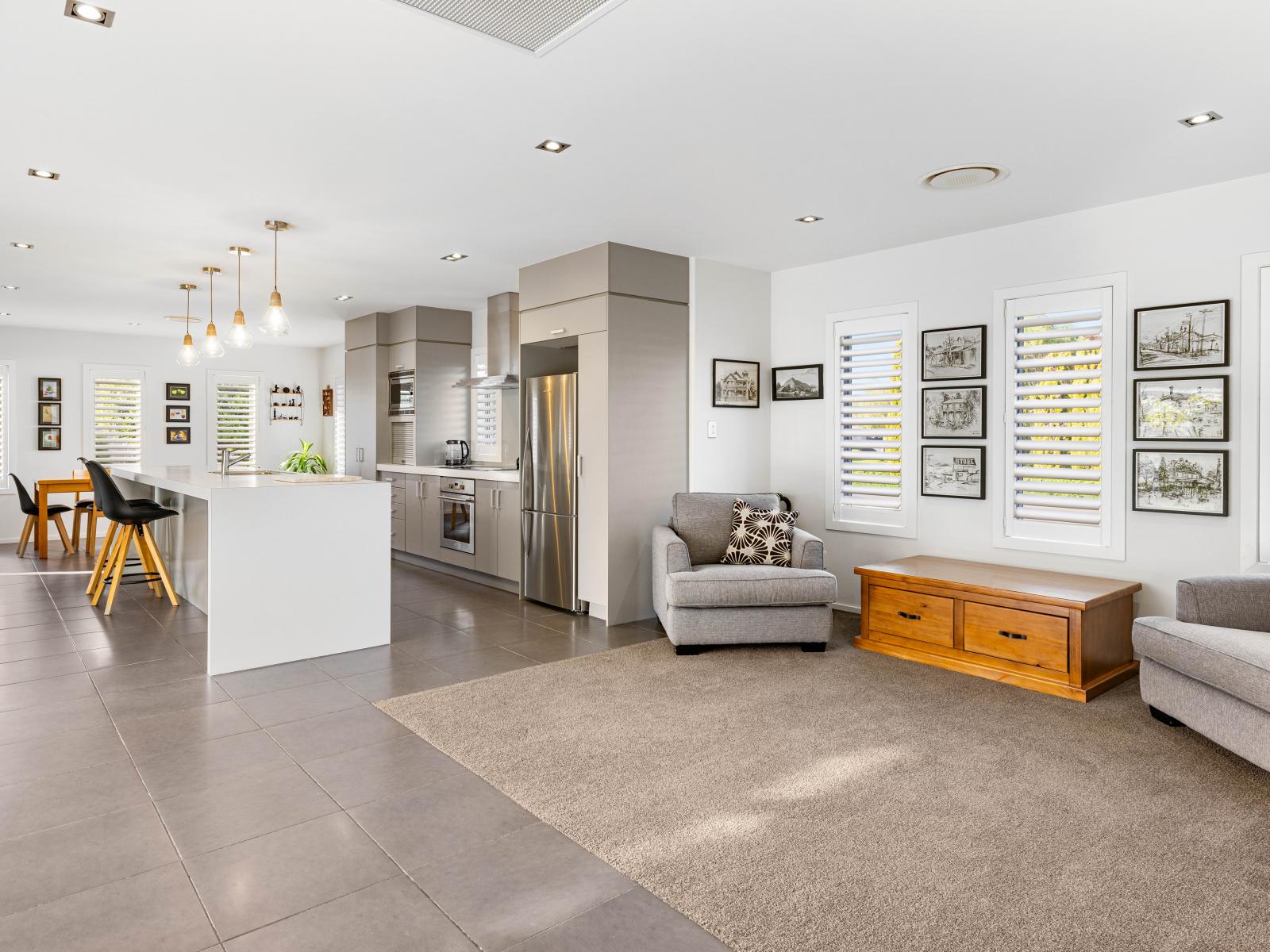 2 Lamia Grove, Papamoa